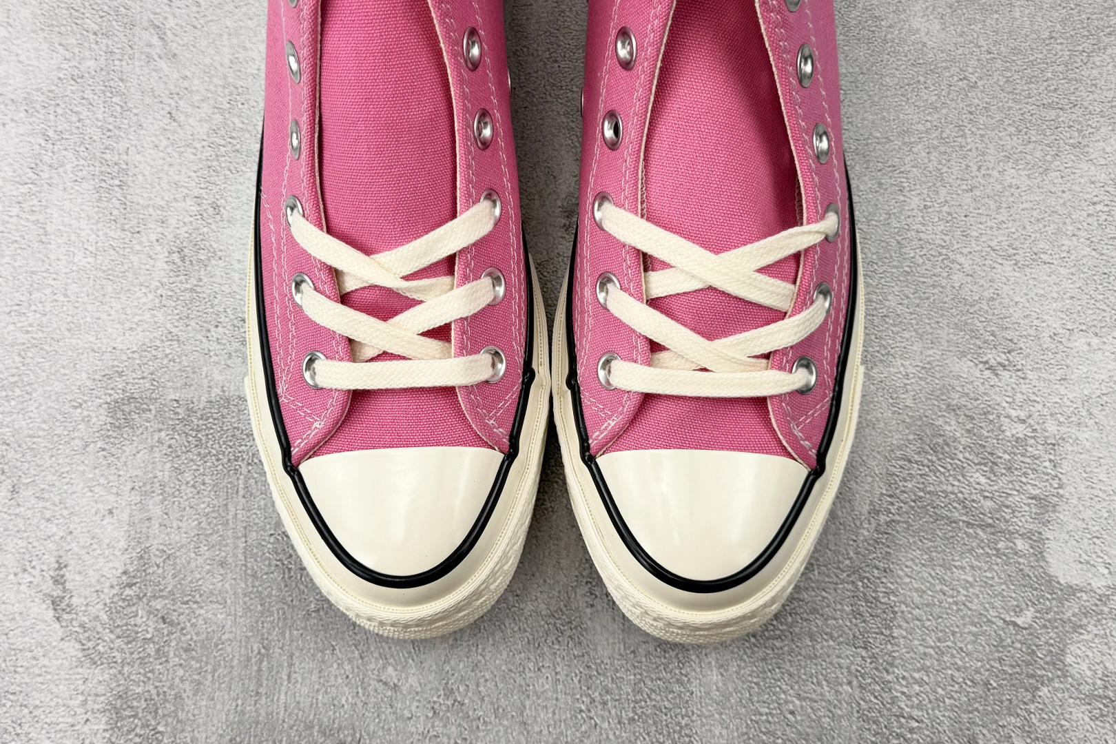 Converse Chuck 70 all star chuck hi 经典常青款 高帮 帆布鞋 男女同款 粉色 164947C-Top High Quatity Cheap Sneakers Fashion Clothing Clothes Bags handbags Shoes of all Brand wholesale With The best Quality And Beautiful Price from China Factory Chinese suppliers wholesaler seller Converse Chuck 70 all star chuck hi 经典常青款 高帮 帆布鞋 男女同款 粉色 164947C
