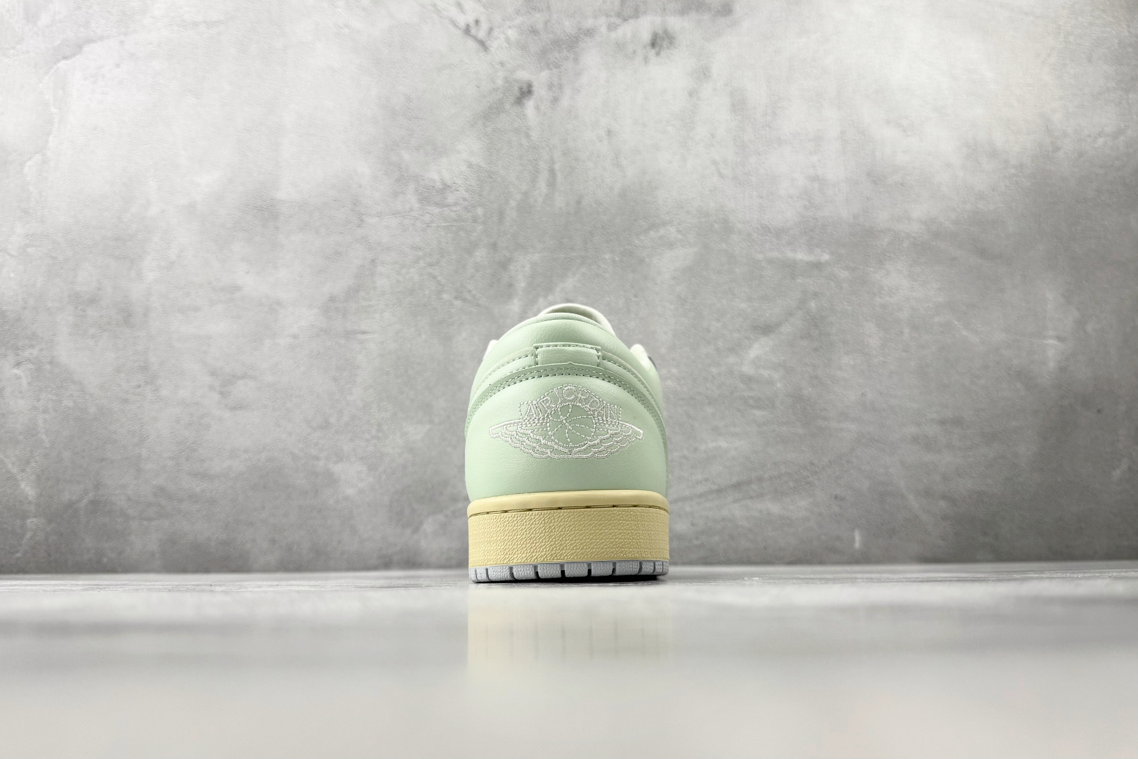 Jordan Air Jordan 1 蓝绿 DC0774-108-Top High Quatity Cheap Sneakers Fashion Clothing Clothes Bags handbags Shoes of all Brand wholesale With The best Quality And Beautiful Price from China Factory Chinese suppliers wholesaler seller Jordan Air Jordan 1 蓝绿 DC0774-108