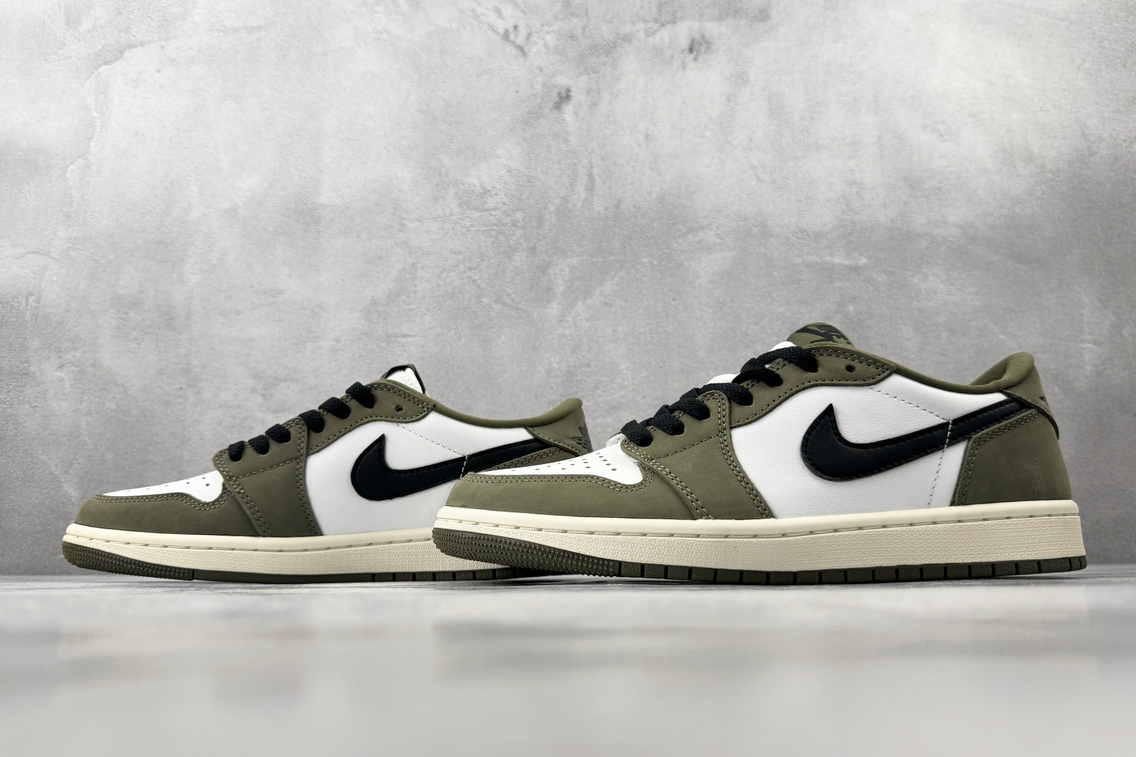 顶级Jordan Air Jordan 1 Retro Low 橄榄绿 HQ6998-200-Top High Quatity Cheap Sneakers Fashion Clothing Clothes Bags handbags Shoes of all Brand wholesale With The best Quality And Beautiful Price from China Factory Chinese suppliers wholesaler seller 顶级Jordan Air Jordan 1 Retro Low 橄榄绿 HQ6998-200