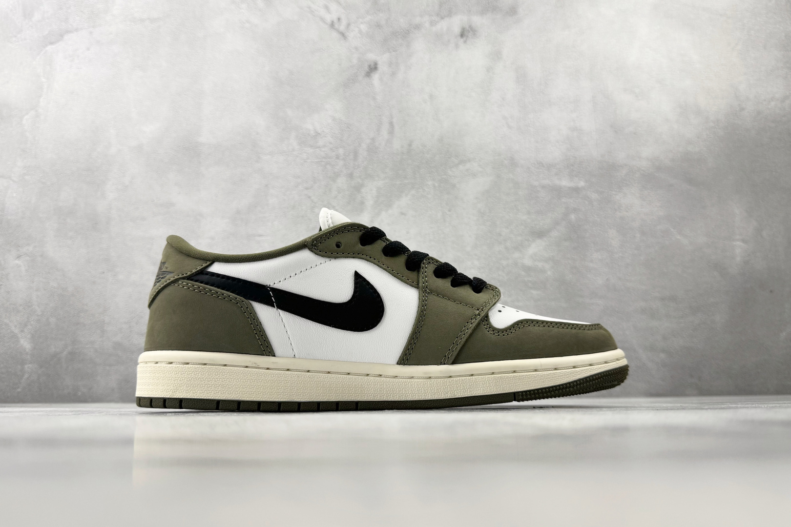 顶级Jordan Air Jordan 1 Retro Low 橄榄绿 HQ6998-200-Top High Quatity Cheap Sneakers Fashion Clothing Clothes Bags handbags Shoes of all Brand wholesale With The best Quality And Beautiful Price from China Factory Chinese suppliers wholesaler seller 顶级Jordan Air Jordan 1 Retro Low 橄榄绿 HQ6998-200