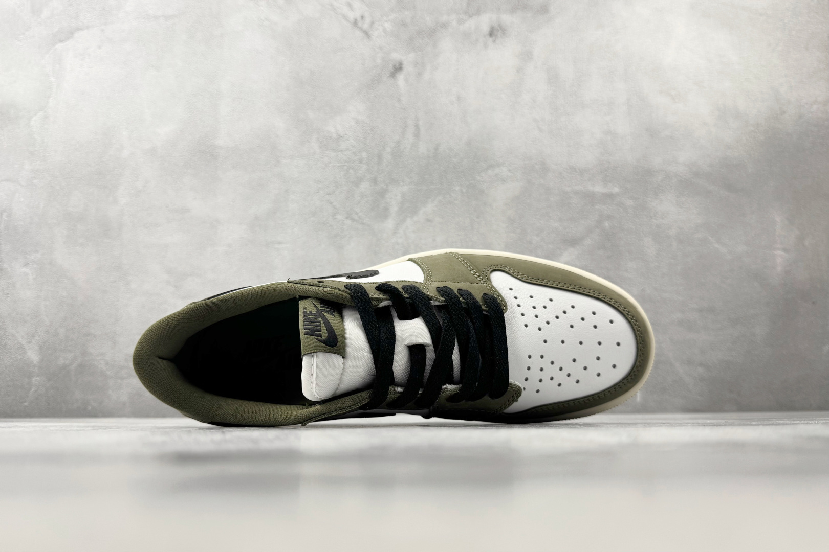 顶级Jordan Air Jordan 1 Retro Low 橄榄绿 HQ6998-200-Top High Quatity Cheap Sneakers Fashion Clothing Clothes Bags handbags Shoes of all Brand wholesale With The best Quality And Beautiful Price from China Factory Chinese suppliers wholesaler seller 顶级Jordan Air Jordan 1 Retro Low 橄榄绿 HQ6998-200