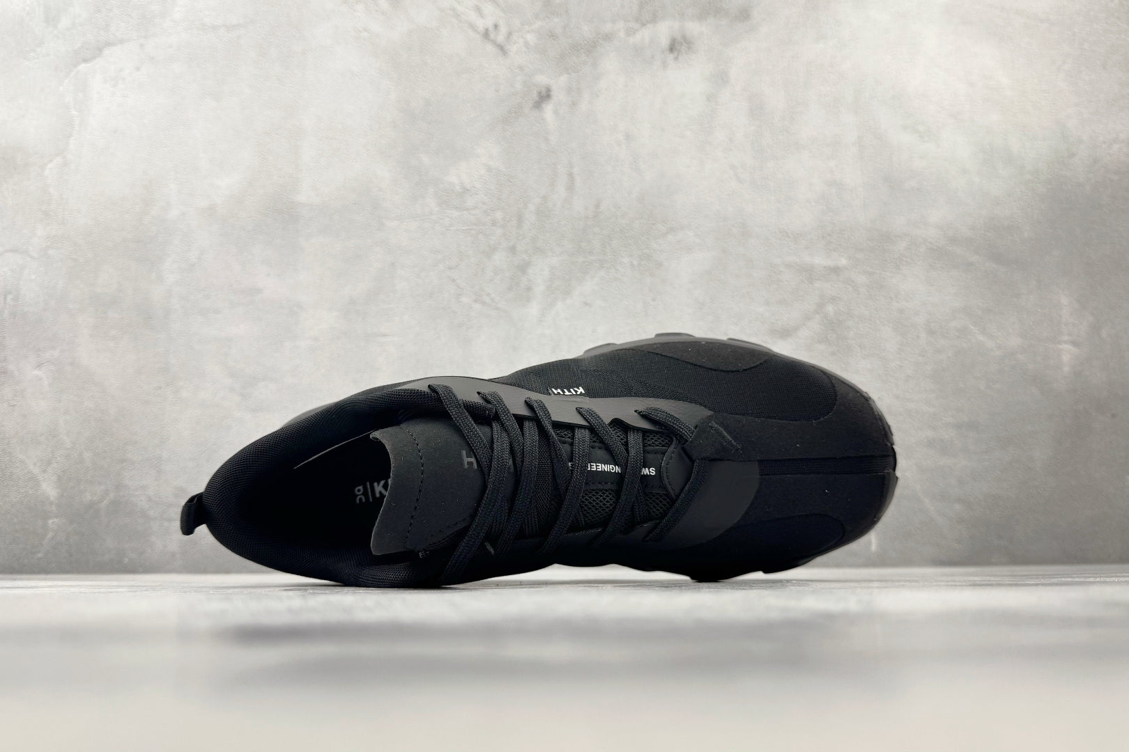 200 On × KITH K-Tech 1 黑色 3WG1070-Chinese UA Cheap High Quatity Brand Clothes Bags handbags Sneakers wholesale wholesaler seller from China Factory suppliers Fashion Clothing Shoes best Quality Beautiful Price 200 On × KITH K-Tech 1 黑色 3WG1070