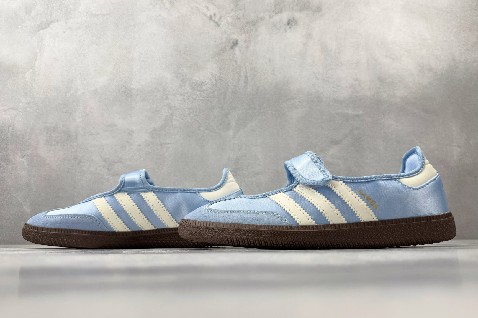 160 出口订单 adidas originals Samba Jane 蓝色 IH9206-Chinese UA Cheap High Quatity Brand Clothes Bags handbags Sneakers wholesale wholesaler seller from China Factory suppliers Fashion Clothing Shoes best Quality Beautiful Price 160 出口订单 adidas originals Samba Jane 蓝色 IH9206