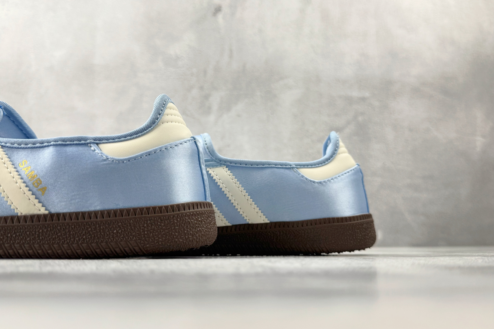160 出口订单 adidas originals Samba Jane 蓝色 IH9206-Chinese UA Cheap High Quatity Brand Clothes Bags handbags Sneakers wholesale wholesaler seller from China Factory suppliers Fashion Clothing Shoes best Quality Beautiful Price 160 出口订单 adidas originals Samba Jane 蓝色 IH9206