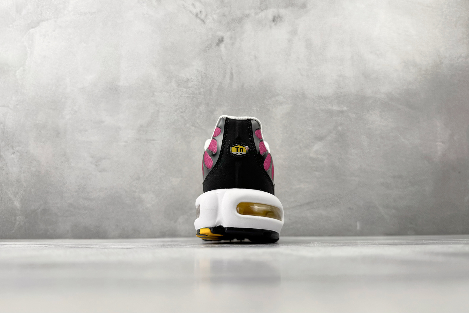 Nike Air Max Plus 黄红 DX0755-600