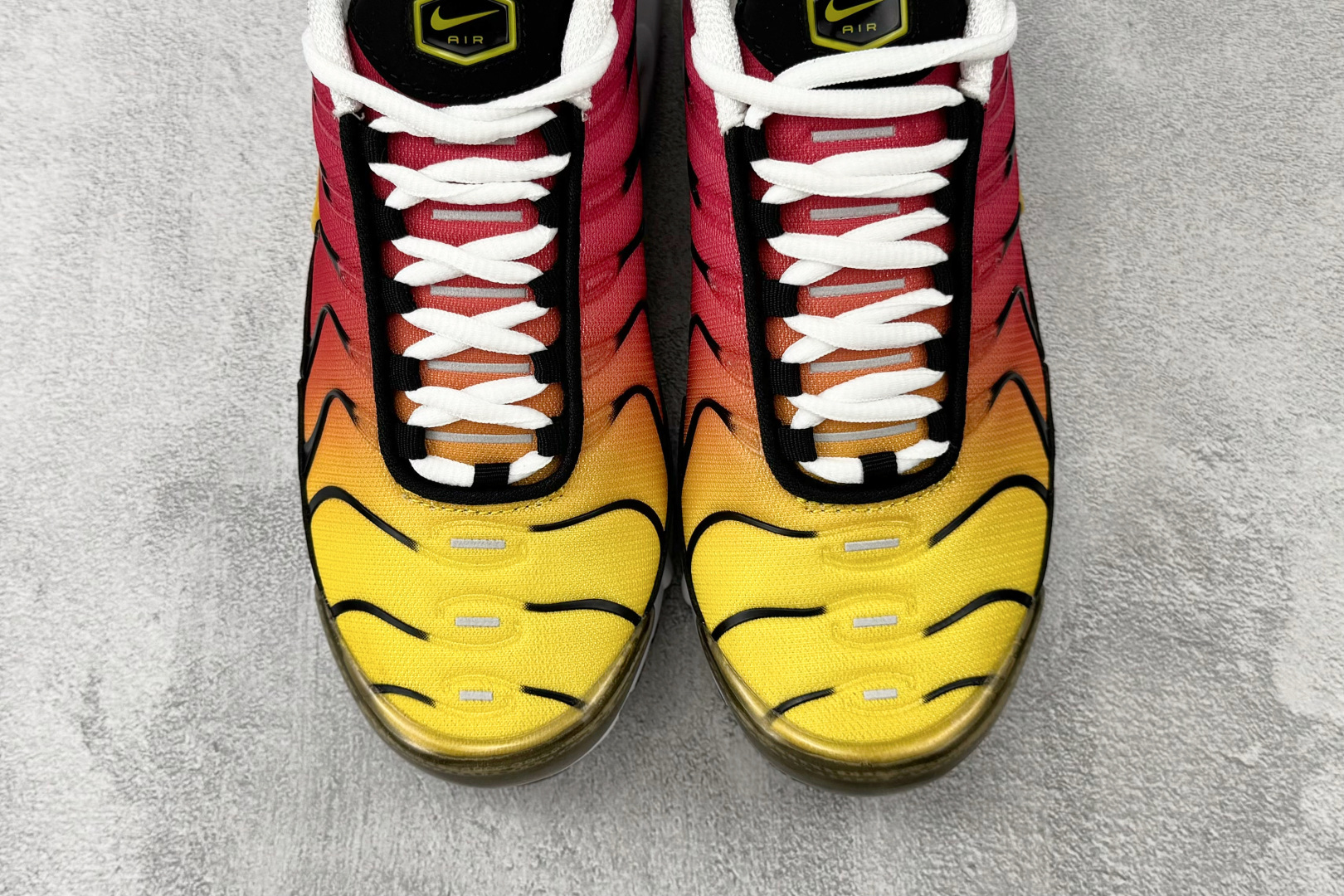 Nike Air Max Plus 黄红 DX0755-600