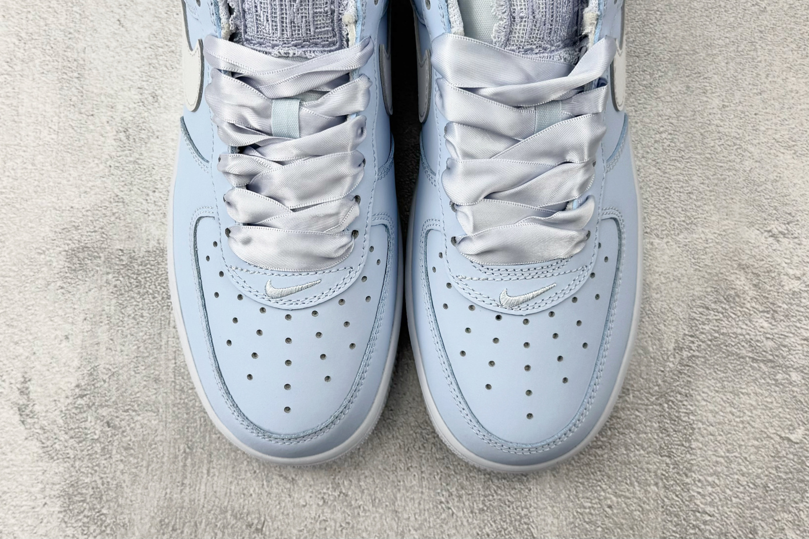 Nike Air Force 1 Retro Premium 蓝淡灰 IR0871-400-Top High Quatity Cheap Sneakers Fashion Clothing Clothes Bags handbags Shoes of all Brand wholesale With The best Quality And Beautiful Price from China Factory Chinese suppliers wholesaler seller Nike Air Force 1 Retro Premium 蓝淡灰 IR0871-400