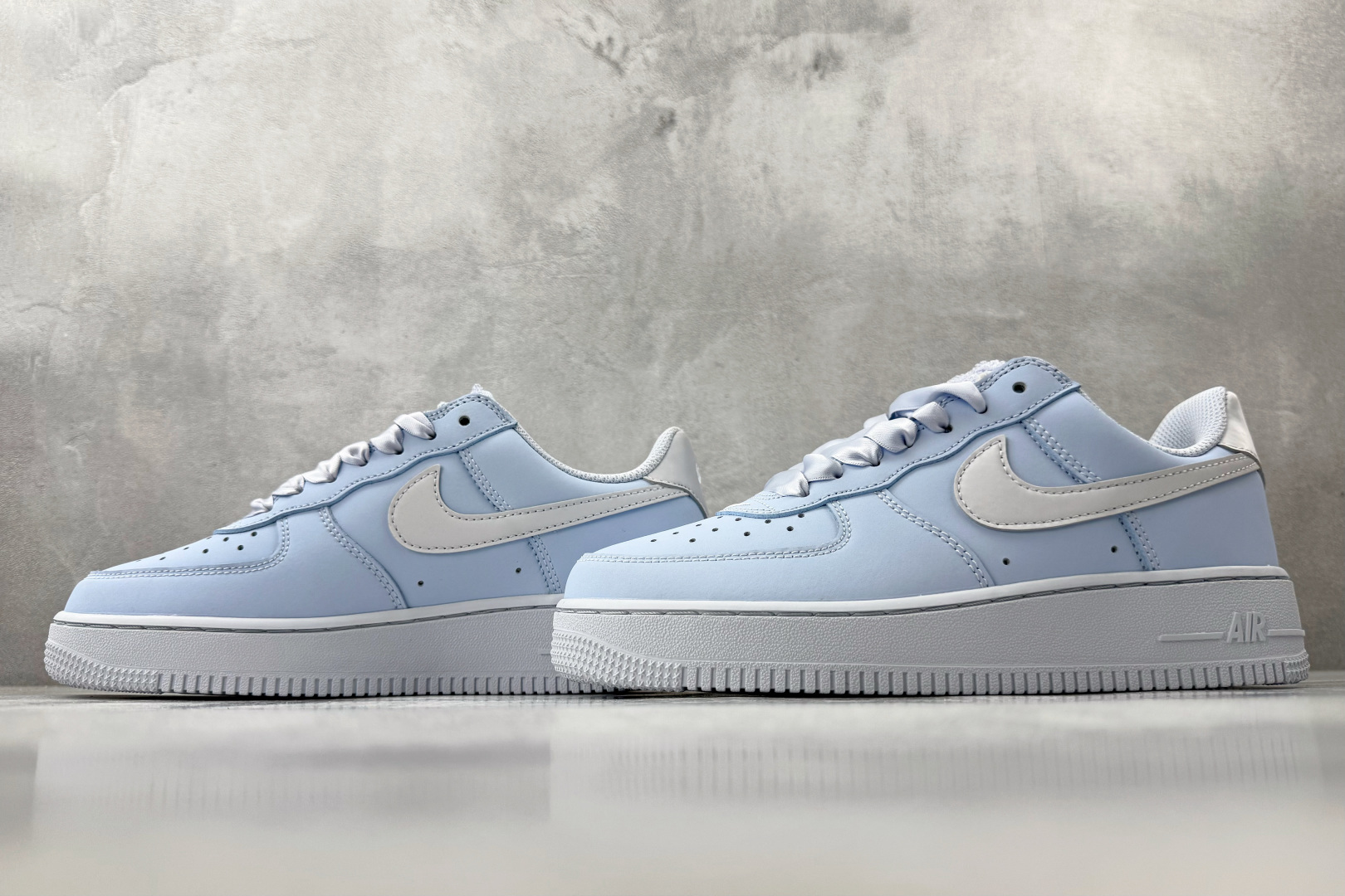 Nike Air Force 1 Retro Premium 蓝淡灰 IR0871-400-Top High Quatity Cheap Sneakers Fashion Clothing Clothes Bags handbags Shoes of all Brand wholesale With The best Quality And Beautiful Price from China Factory Chinese suppliers wholesaler seller Nike Air Force 1 Retro Premium 蓝淡灰 IR0871-400