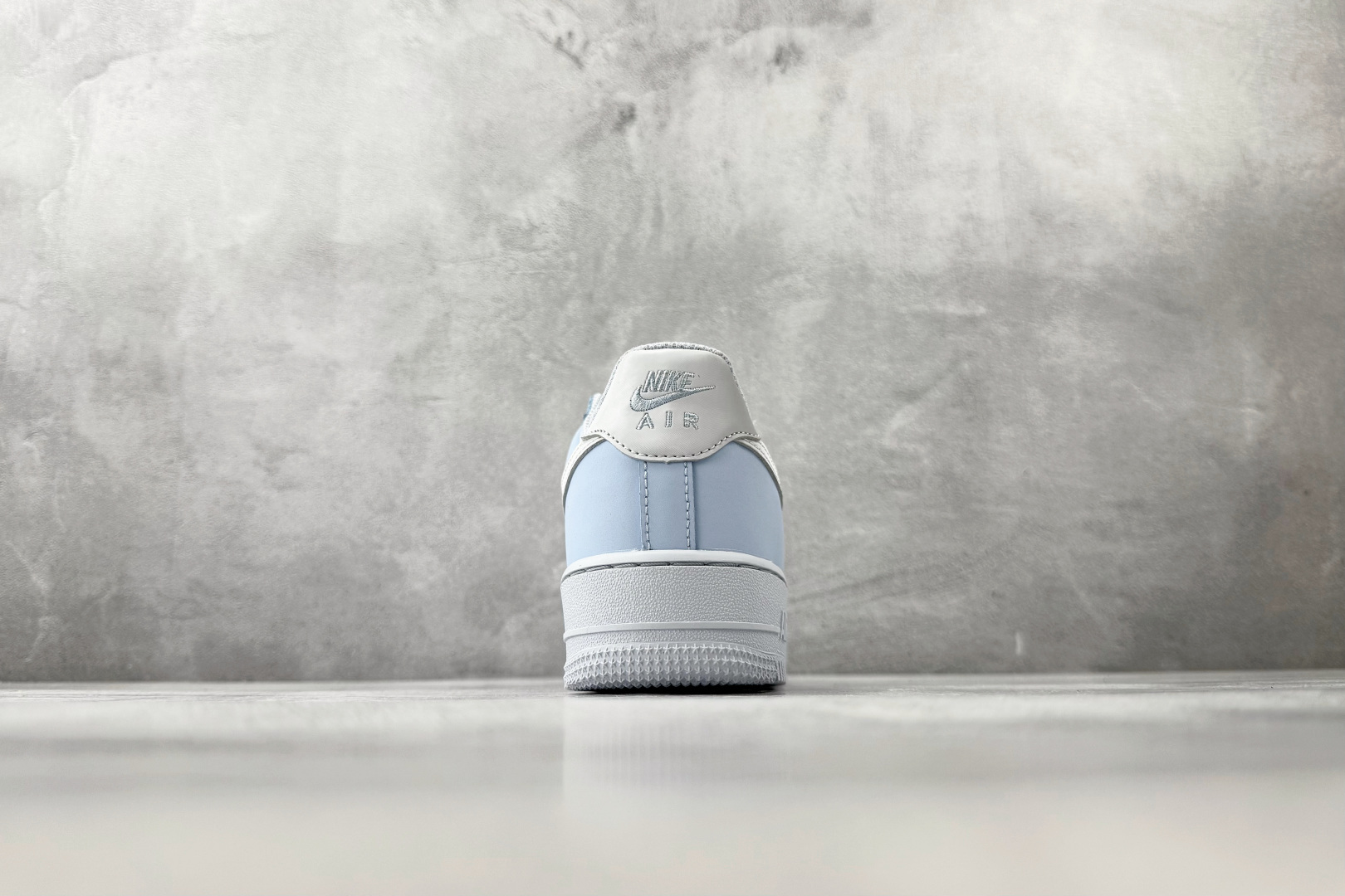 Nike Air Force 1 Retro Premium 蓝淡灰 IR0871-400-Top High Quatity Cheap Sneakers Fashion Clothing Clothes Bags handbags Shoes of all Brand wholesale With The best Quality And Beautiful Price from China Factory Chinese suppliers wholesaler seller Nike Air Force 1 Retro Premium 蓝淡灰 IR0871-400