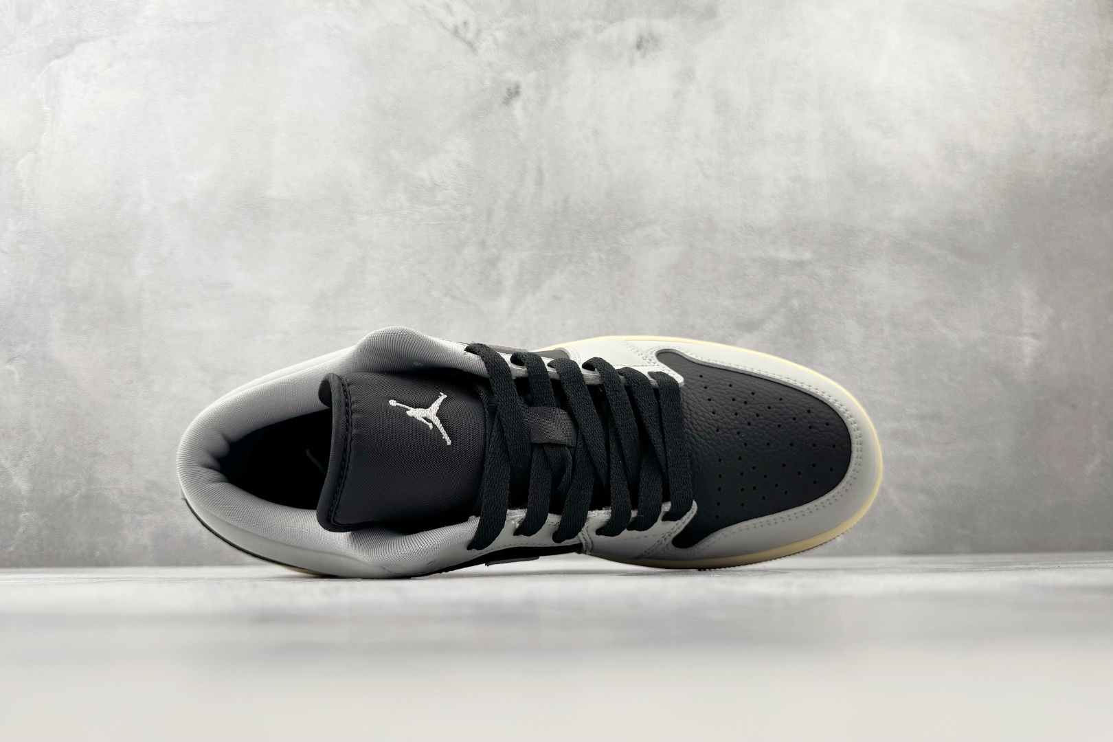 OT纯原 Jordan Air Jordan 1 Low 黑灰货号：HQ2010-012尺码：40 40