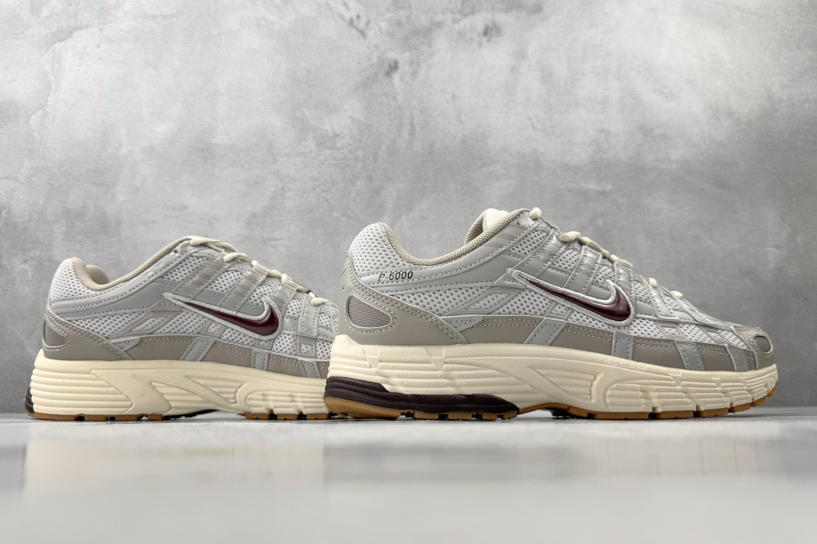 原鞋开发 原数据档案 Nike P-6000 灰色 CD6404-028-Top High Quatity Cheap Sneakers Fashion Clothing Clothes Bags handbags Shoes of all Brand wholesale With The best Quality And Beautiful Price from China Factory Chinese suppliers wholesaler seller 原鞋开发 原数据档案 Nike P-6000 灰色 CD6404-028