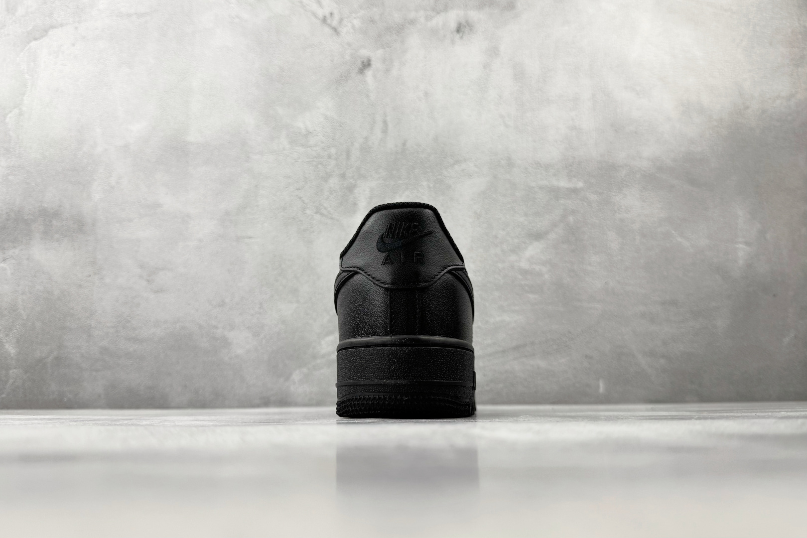 原厂皮 Nike Air Force 1'07 纯黑 黑武士 CW2288-001-Top High Quatity Cheap Sneakers Fashion Clothing Clothes Bags handbags Shoes of all Brand wholesale With The best Quality And Beautiful Price from China Factory Chinese suppliers wholesaler seller 原厂皮 Nike Air Force 1'07 纯黑 黑武士 CW2288-001
