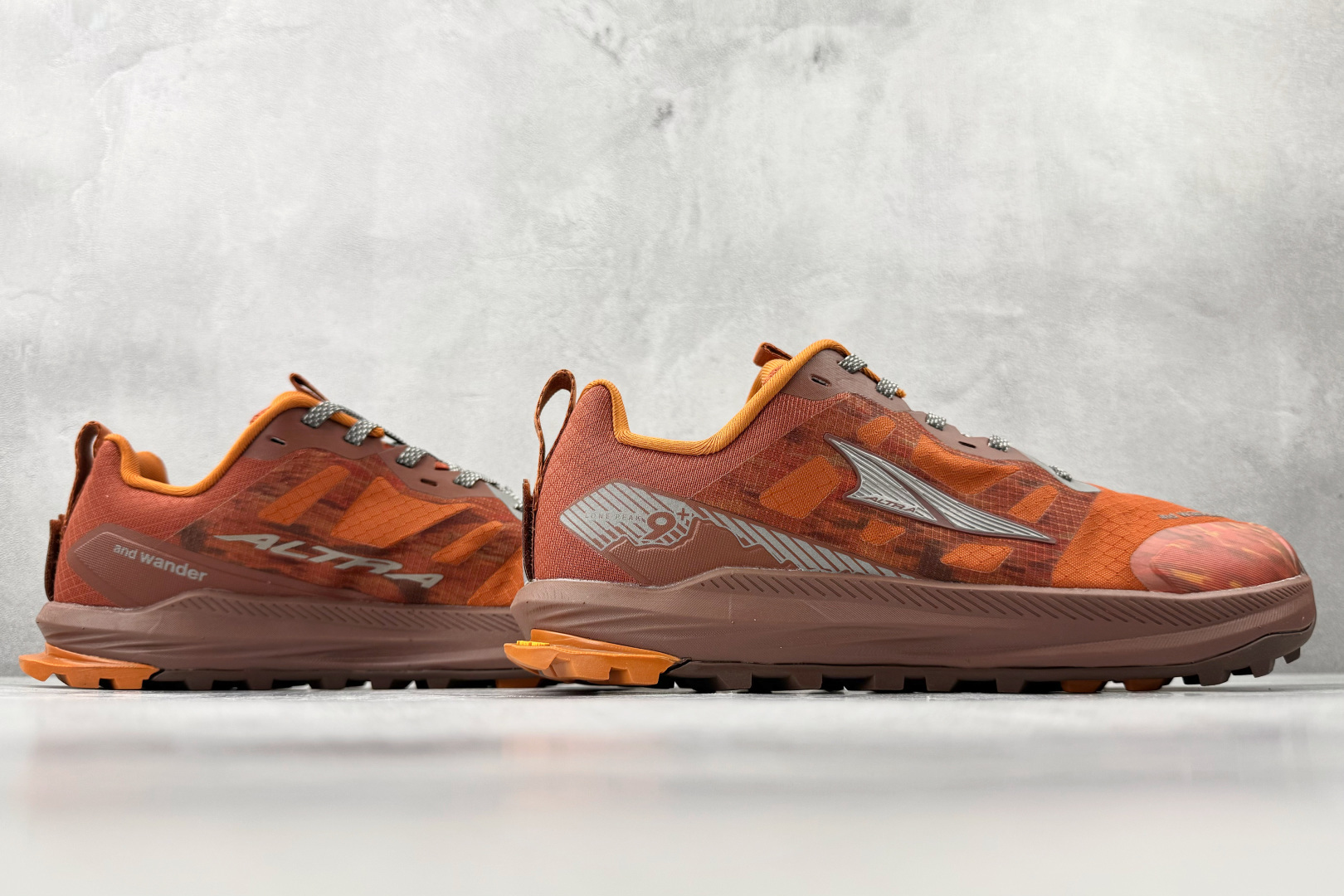 平台专供 Altra Lone Peak 9 分化红 AL0A85TR660