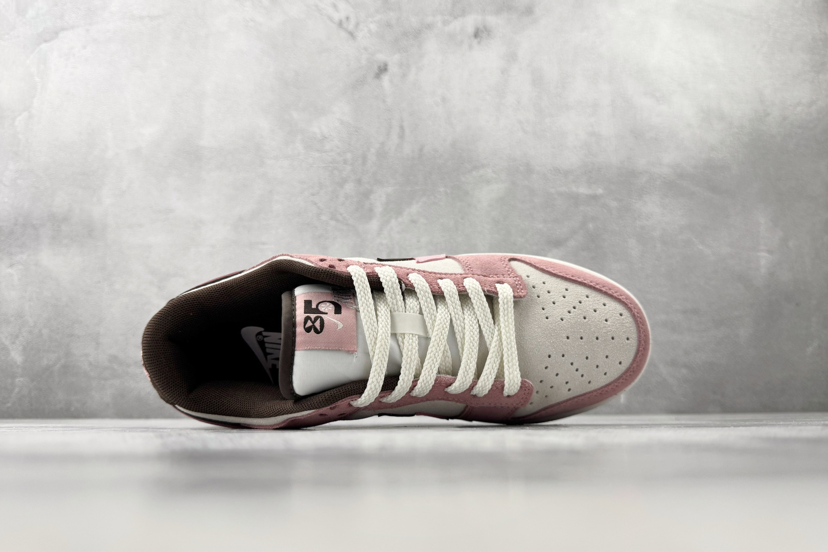 Nike Dunk Low Double Swoosh 粉色 HV1799-161-Top High Quatity Cheap Sneakers Fashion Clothing Clothes Bags handbags Shoes of all Brand wholesale With The best Quality And Beautiful Price from China Factory Chinese suppliers wholesaler seller Nike Dunk Low Double Swoosh 粉色 HV1799-161