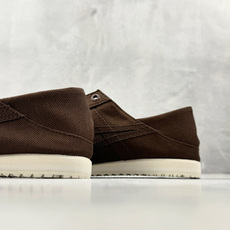 SC 渠道特供 Onitsuka Tiger鬼塚虎 MEXICO 66 SD PARATY 深棕色货 SC 渠道特供 Onitsuka Tiger鬼塚虎 MEXICO 66 SD PARATY 深棕色货