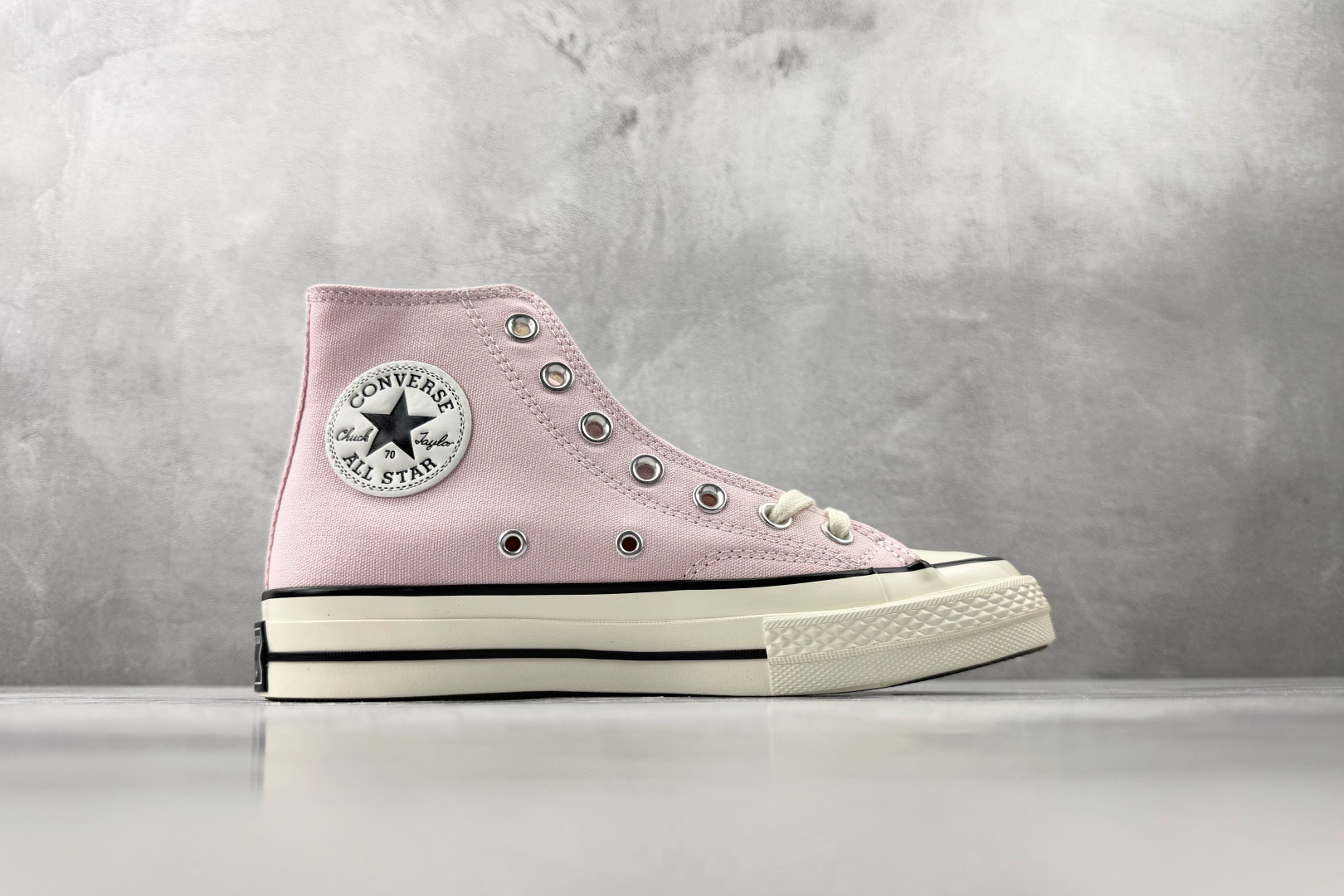 Converse Chuck 70 all star chuck hi 经典常青款 高帮 帆布鞋 男女同款 樱花粉 A10527C-Top High Quatity Cheap Sneakers Fashion Clothing Clothes Bags handbags Shoes of all Brand wholesale With The best Quality And Beautiful Price from China Factory Chinese suppliers wholesaler seller Converse Chuck 70 all star chuck hi 经典常青款 高帮 帆布鞋 男女同款 樱花粉 A10527C