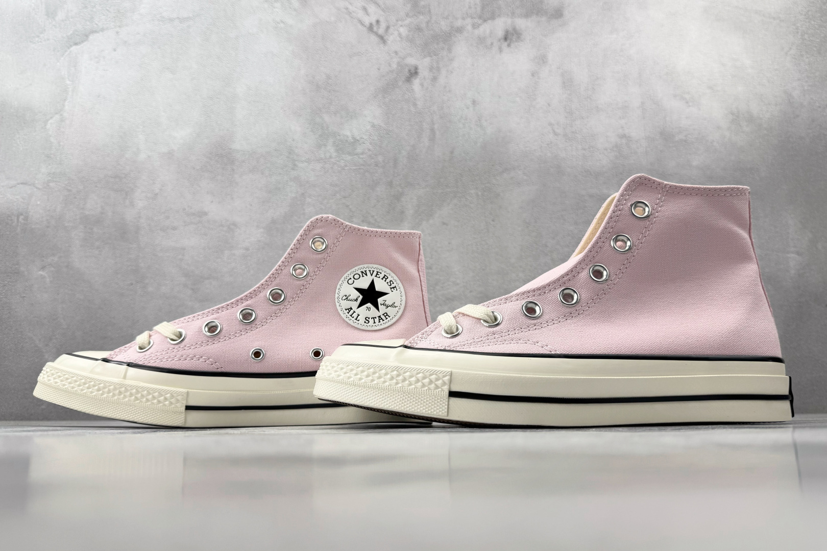 Converse Chuck 70 all star chuck hi 经典常青款 高帮 帆布鞋 男女同款 樱花粉 A10527C-Top High Quatity Cheap Sneakers Fashion Clothing Clothes Bags handbags Shoes of all Brand wholesale With The best Quality And Beautiful Price from China Factory Chinese suppliers wholesaler seller Converse Chuck 70 all star chuck hi 经典常青款 高帮 帆布鞋 男女同款 樱花粉 A10527C