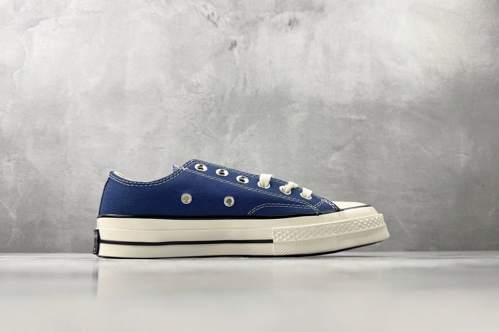 Converse Chuck 70 all star chuck hi 经典常青款 低帮 帆布鞋 男女同款 海军蓝 重磅帆布 162064C-Top High Quatity Cheap Sneakers Fashion Clothing Clothes Bags handbags Shoes of all Brand wholesale With The best Quality And Beautiful Price from China Factory Chinese suppliers wholesaler seller Converse Chuck 70 all star chuck hi 经典常青款 低帮 帆布鞋 男女同款 海军蓝 重磅帆布 162064C