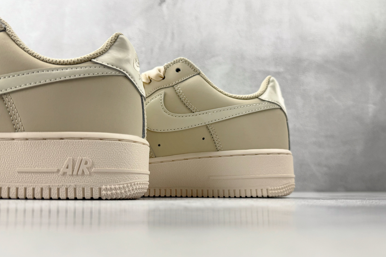 Nike Air Force 1 '07 米白 IR0871-100-Top High Quatity Cheap Sneakers Fashion Clothing Clothes Bags handbags Shoes of all Brand wholesale With The best Quality And Beautiful Price from China Factory Chinese suppliers wholesaler seller Nike Air Force 1 '07 米白 IR0871-100