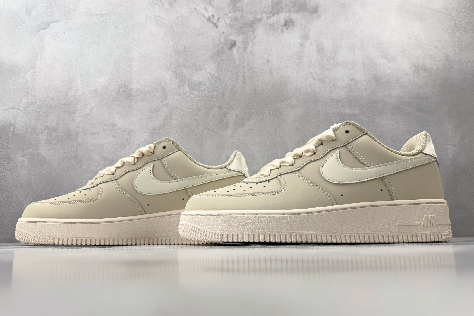 Nike Air Force 1 '07 米白 IR0871-100-Top High Quatity Cheap Sneakers Fashion Clothing Clothes Bags handbags Shoes of all Brand wholesale With The best Quality And Beautiful Price from China Factory Chinese suppliers wholesaler seller Nike Air Force 1 '07 米白 IR0871-100