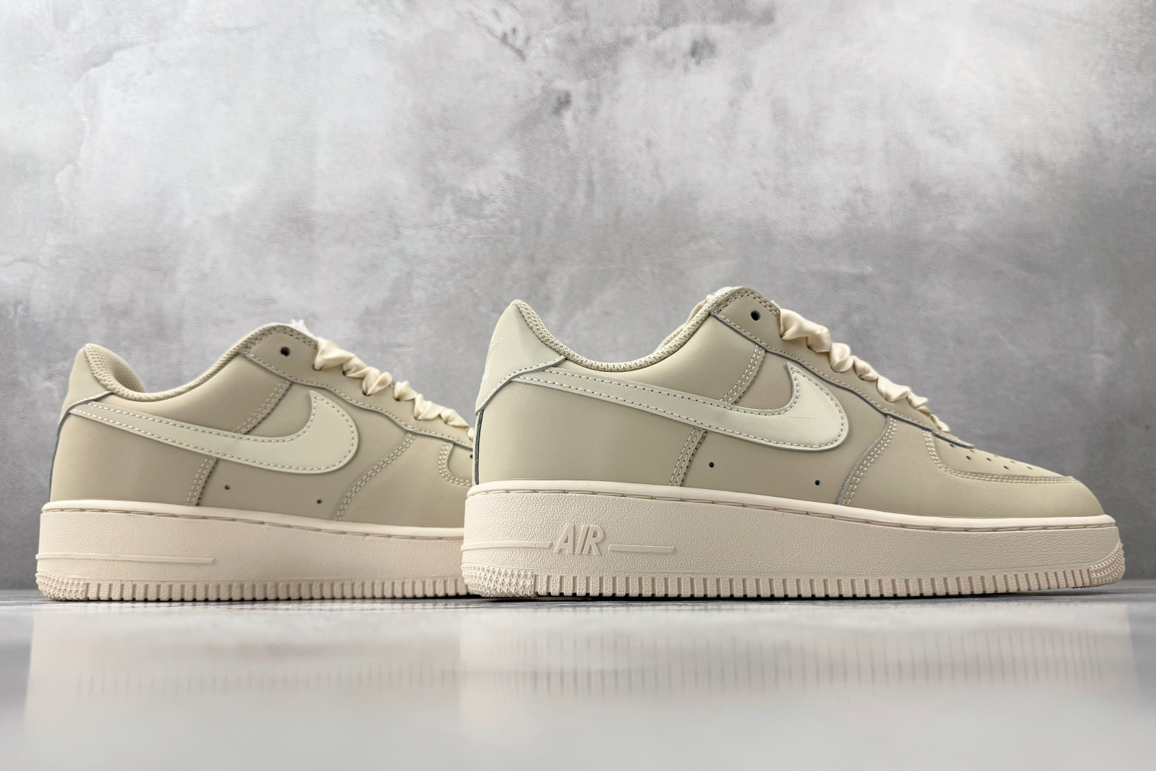Nike Air Force 1 '07 米白 IR0871-100-Top High Quatity Cheap Sneakers Fashion Clothing Clothes Bags handbags Shoes of all Brand wholesale With The best Quality And Beautiful Price from China Factory Chinese suppliers wholesaler seller Nike Air Force 1 '07 米白 IR0871-100