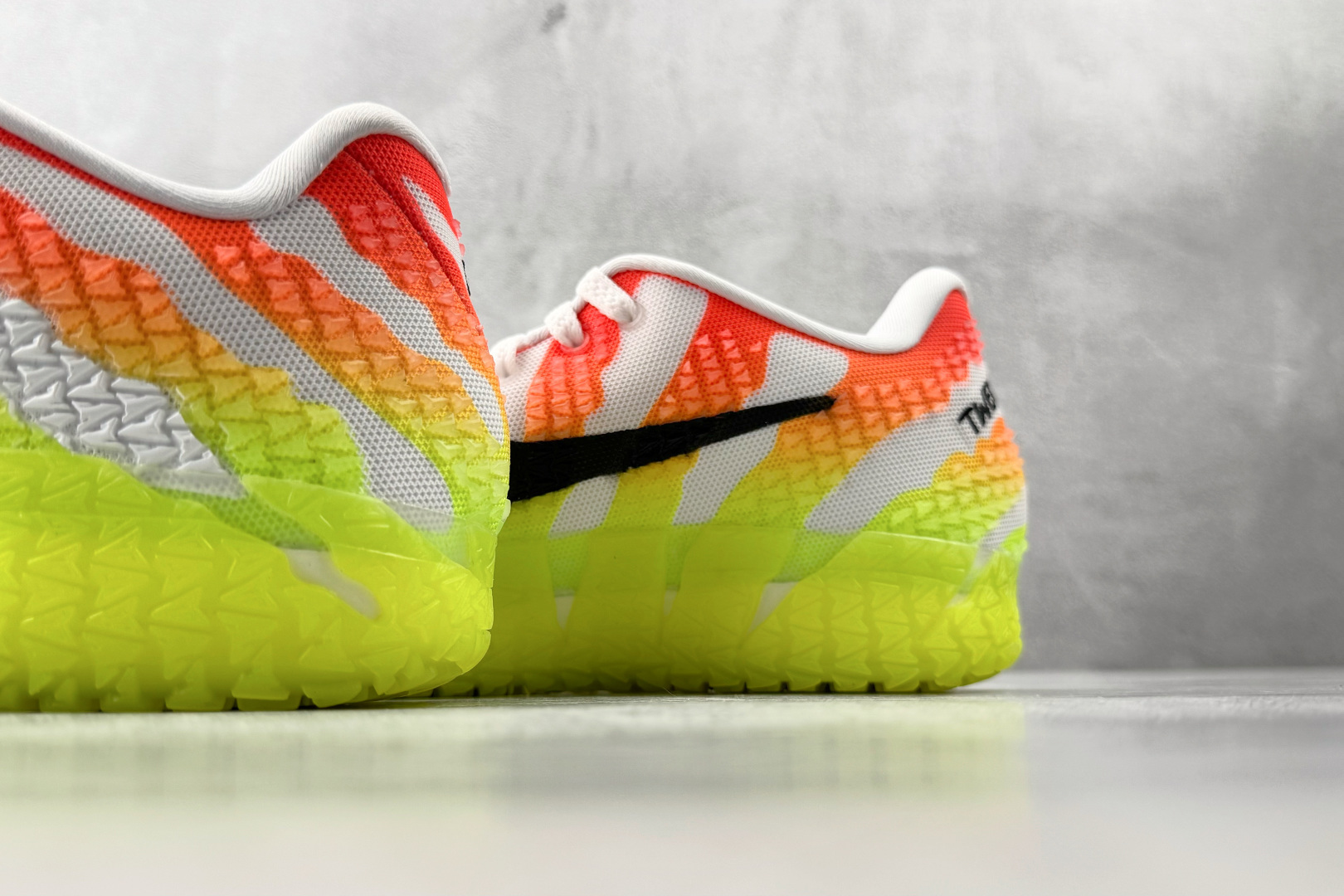 Nike Ja 3 莫兰特三代 Snowed In EP ”christmas” 圣诞限定 白黄橙 IH0797-100-Top High Quatity Cheap Sneakers Fashion Clothing Clothes Bags handbags Shoes of all Brand wholesale With The best Quality And Beautiful Price from China Factory Chinese suppliers wholesaler seller Nike Ja 3 莫兰特三代 Snowed In EP ”christmas” 圣诞限定 白黄橙 IH0797-100