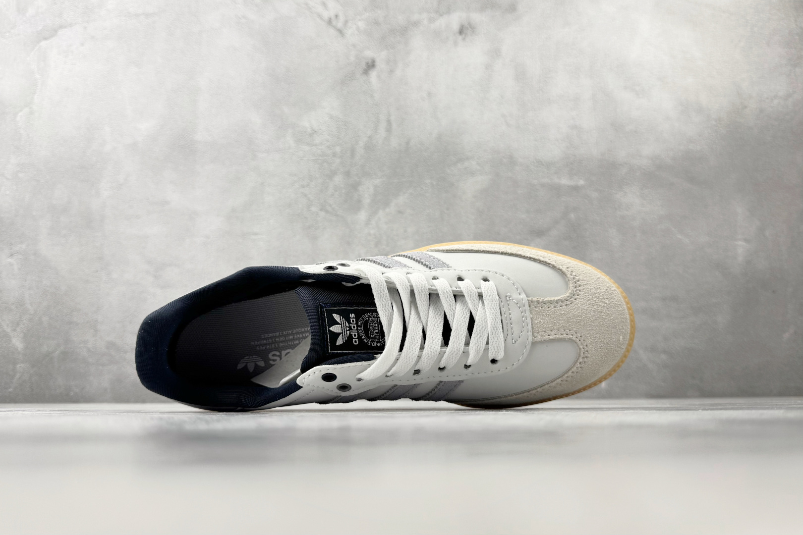 出口订单 adidas originals SAMBA 晶白 KJ7305-Top High Quatity Cheap Sneakers Fashion Clothing Clothes Bags handbags Shoes of all Brand wholesale With The best Quality And Beautiful Price from China Factory Chinese suppliers wholesaler seller 出口订单 adidas originals SAMBA 晶白 KJ7305