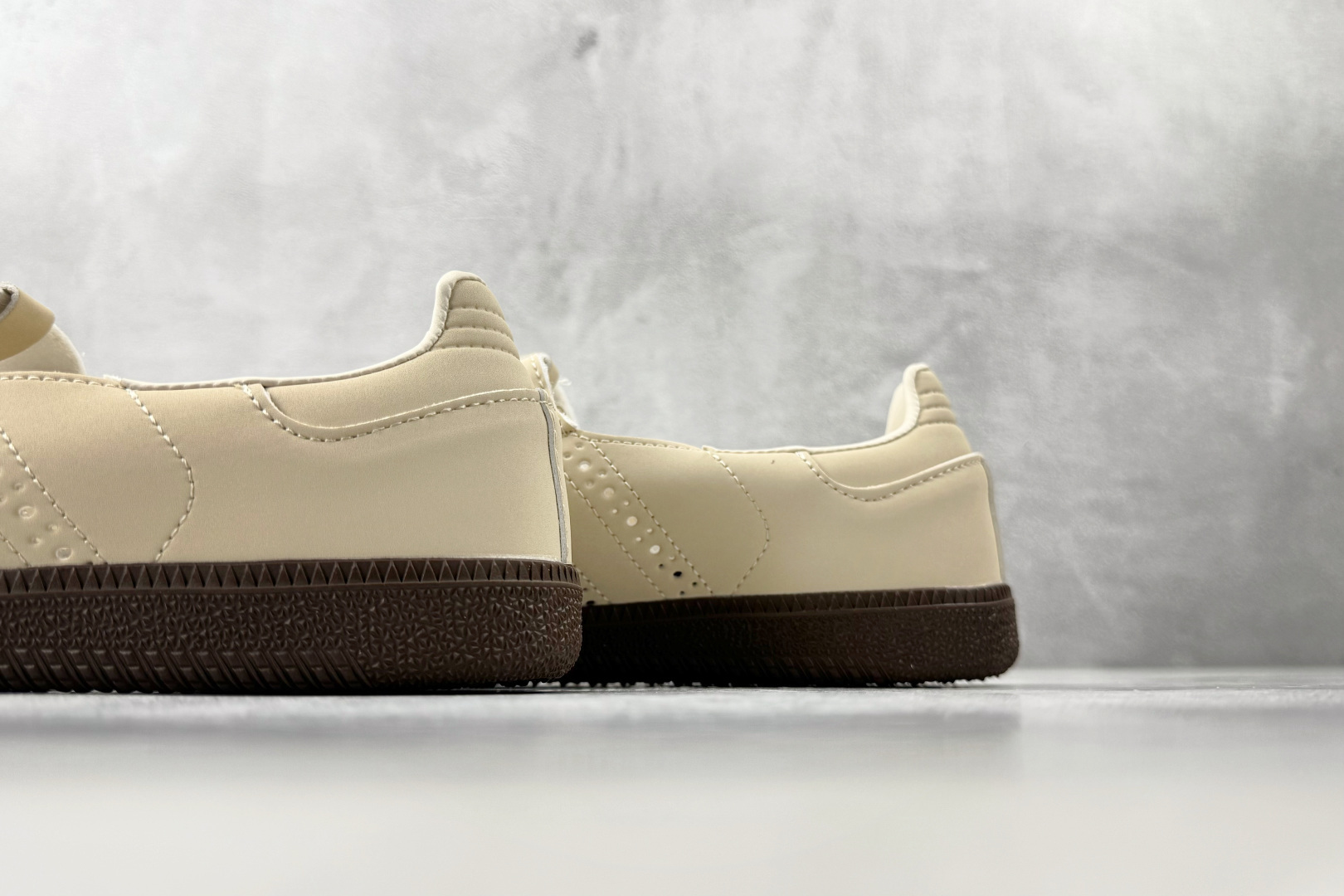 出口订单 adidas originals Samba Jane 米色 KJ3969-Top High Quatity Cheap Sneakers Fashion Clothing Clothes Bags handbags Shoes of all Brand wholesale With The best Quality And Beautiful Price from China Factory Chinese suppliers wholesaler seller 出口订单 adidas originals Samba Jane 米色 KJ3969