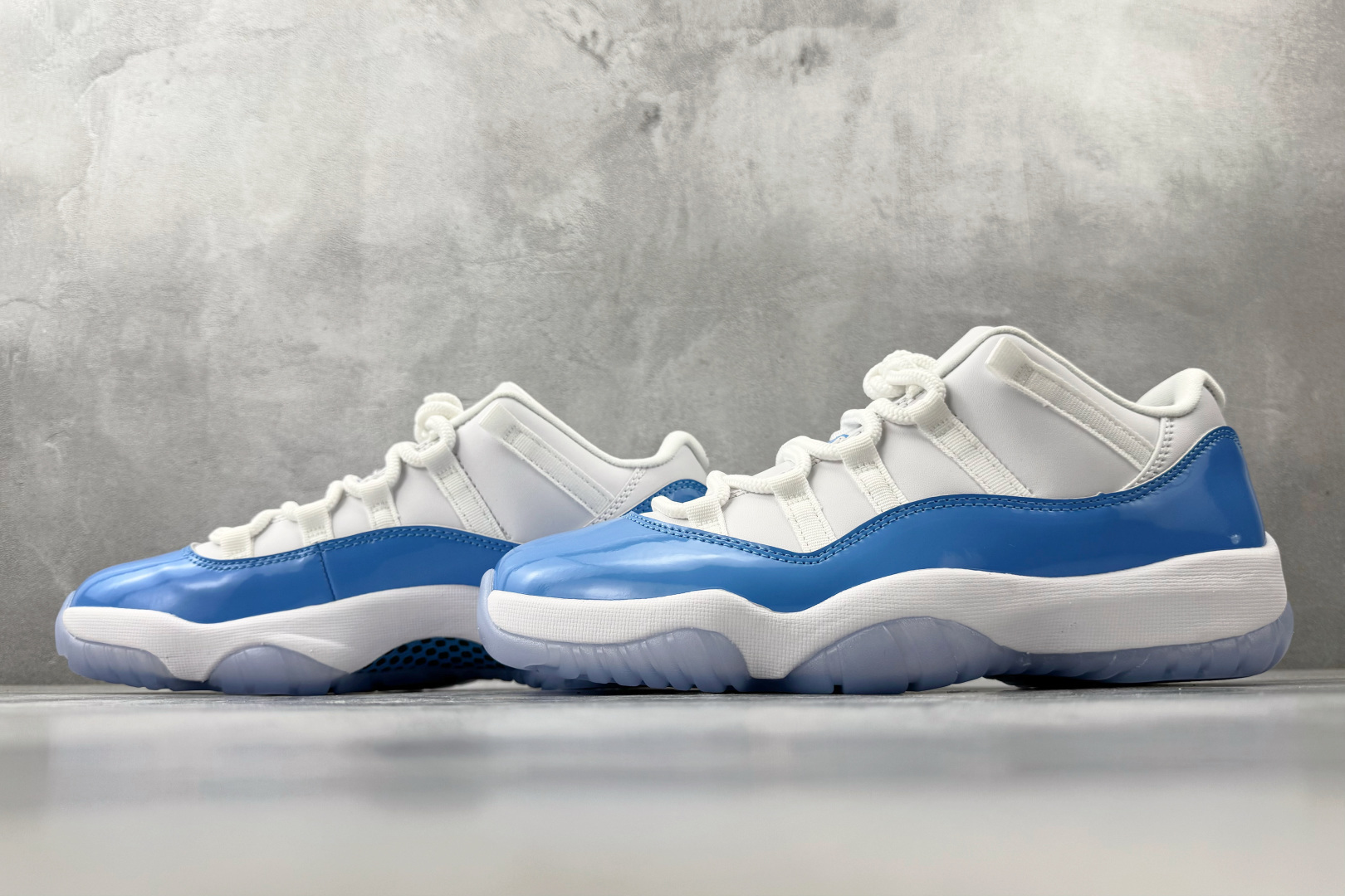口碑神作 Jordan Air Jordan 11 RETRO 白蓝 FV5104-100-Top High Quatity Cheap Sneakers Fashion Clothing Clothes Bags handbags Shoes of all Brand wholesale With The best Quality And Beautiful Price from China Factory Chinese suppliers wholesaler seller 口碑神作 Jordan Air Jordan 11 RETRO 白蓝 FV5104-100