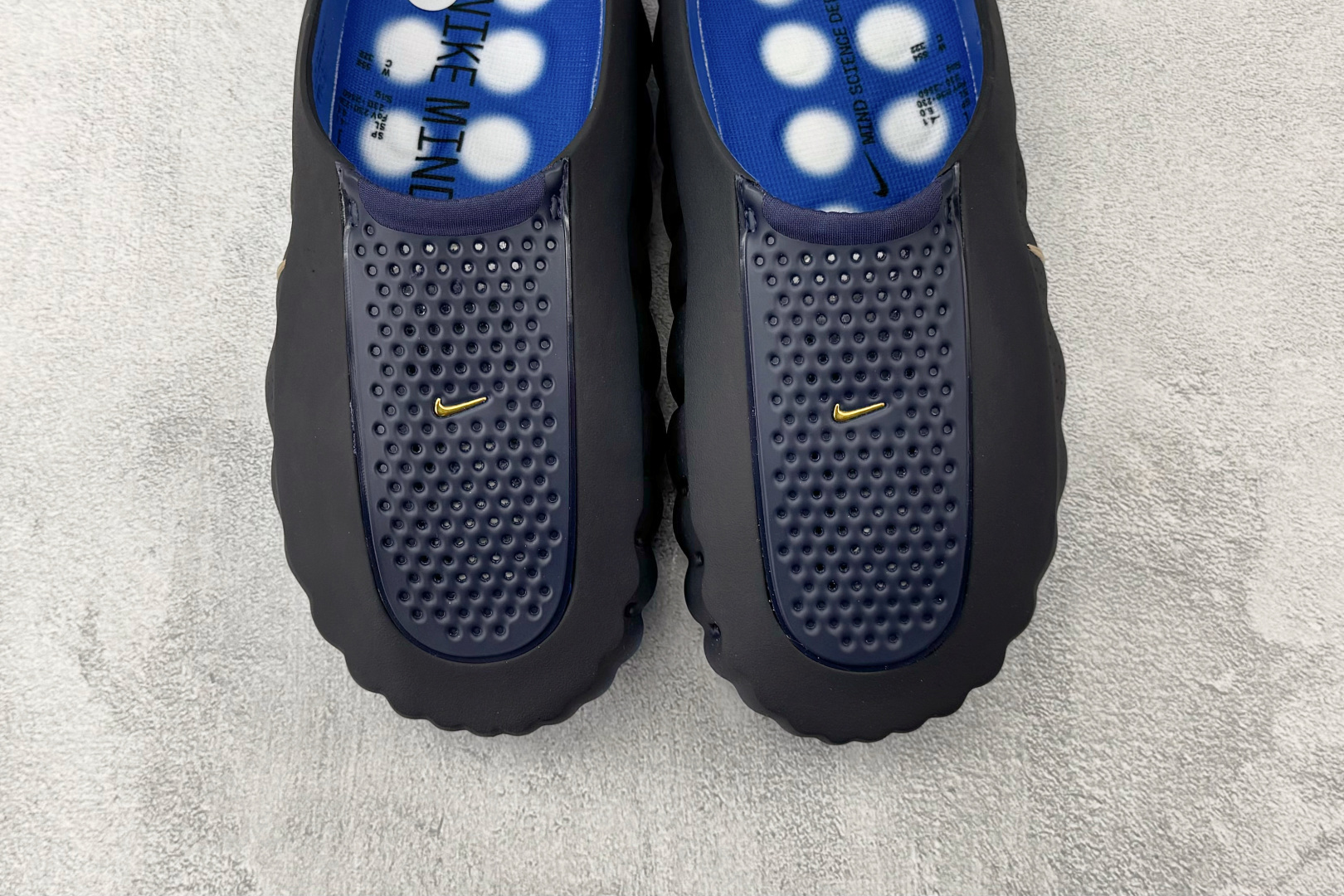 东南亚订单 Nike Mind 001 黑蓝 HQ4307-400