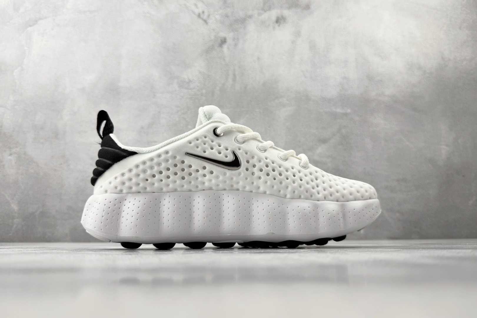 东南亚订单 Nike Mind 002 白色 HQ4308-101
