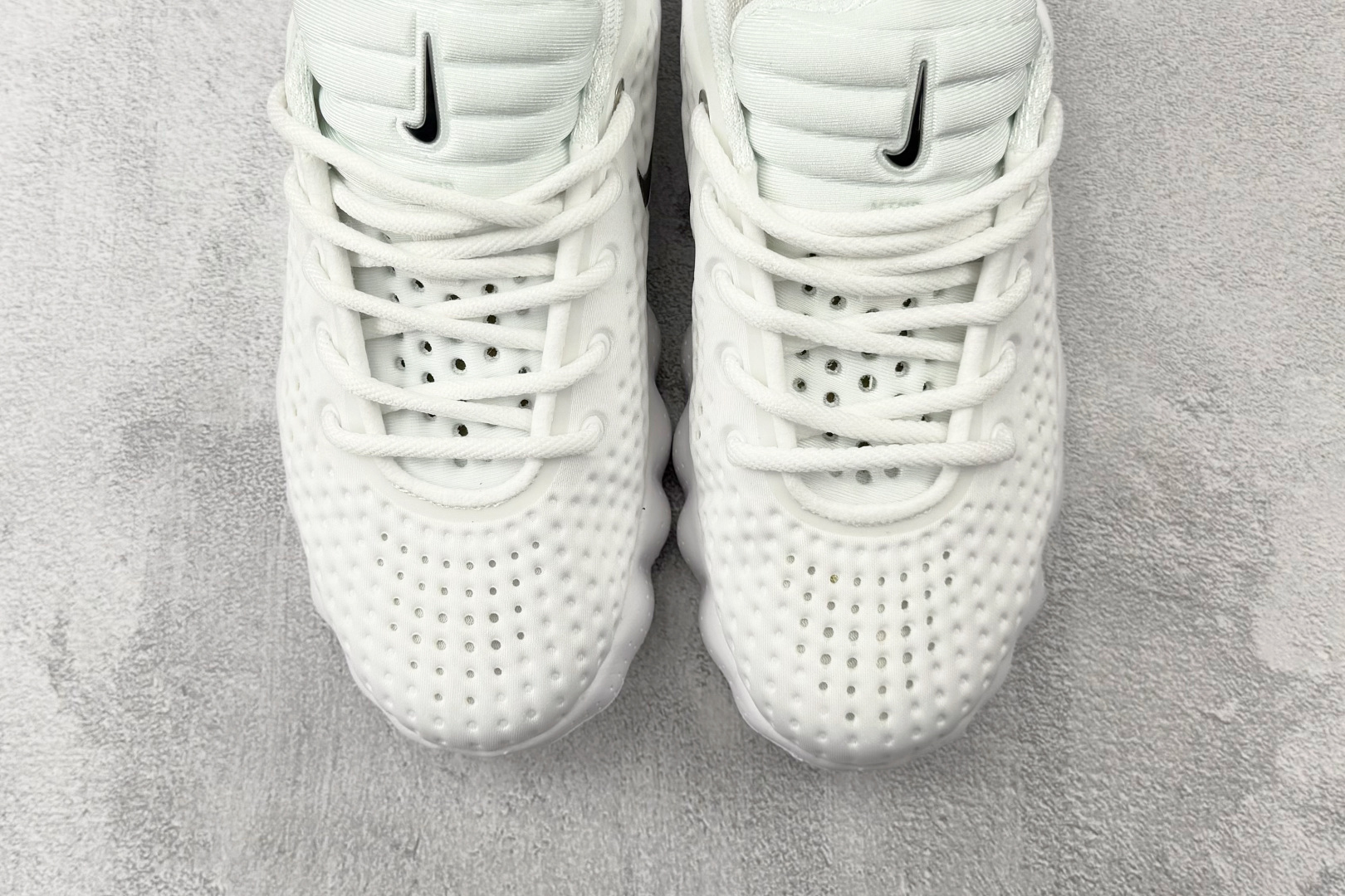 东南亚订单 Nike Mind 002 白色 HQ4308-101