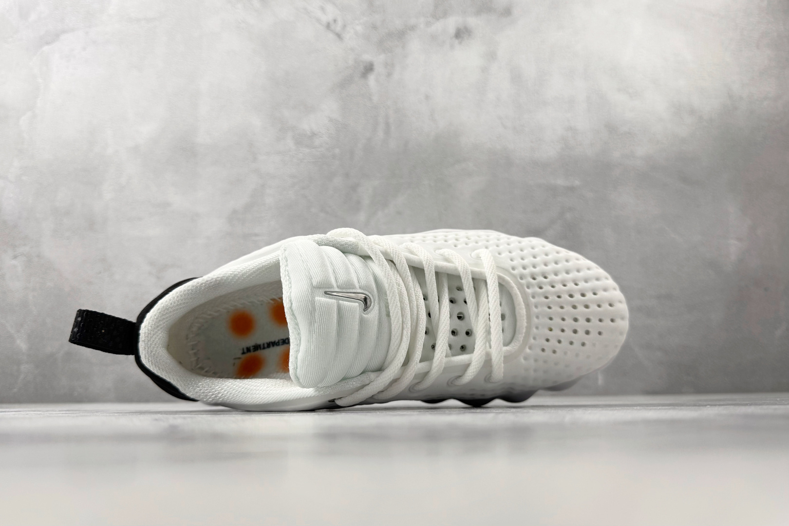 东南亚订单 Nike Mind 002 白色 HQ4308-101