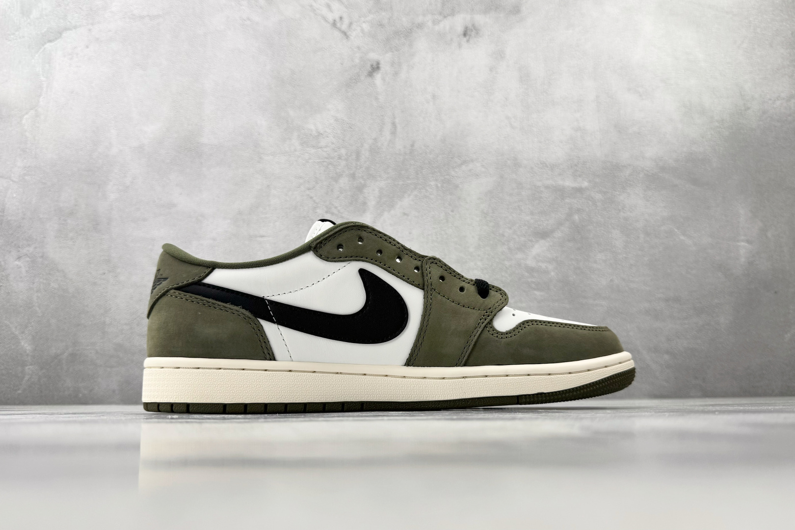 Jordan Air Jordan 1 Retro Low 橄榄绿 HQ6998-200 尺码 40 40.5 41 42 42.5 43 44 44.5 45 46 46.5 47.5 编码 37-Top High Quatity Cheap Sneakers Fashion Clothing Clothes Bags handbags Shoes of all Brand wholesale With The best Quality And Beautiful Price from China Factory Chinese suppliers wholesaler seller Jordan Air Jordan 1 Retro Low 橄榄绿 HQ6998-200 尺码 40 40.5 41 42 42.5 43 44 44.5 45 46 46.5 47.5 编码 37