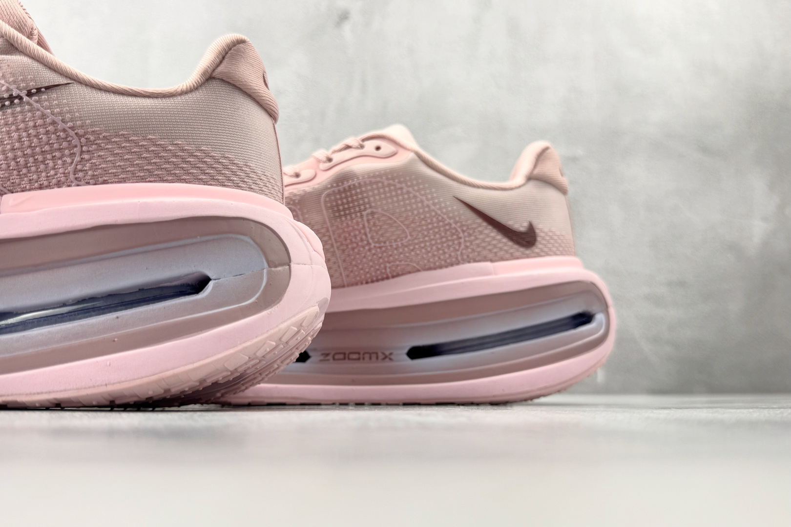 Nike Vomero Vomero Premium 紫红 HM5973-607-Top High Quatity Cheap Sneakers Fashion Clothing Clothes Bags handbags Shoes of all Brand wholesale With The best Quality And Beautiful Price from China Factory Chinese suppliers wholesaler seller Nike Vomero Vomero Premium 紫红 HM5973-607