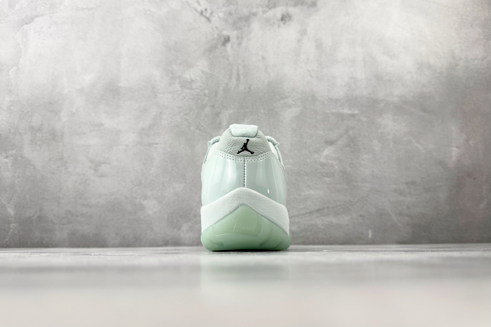 平台专供 Jordan Air Jordan 11 冰凤蓝 IW1882-300