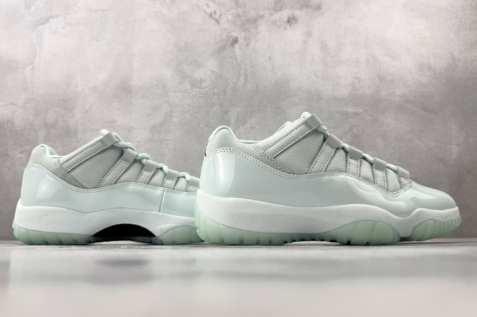 平台专供 Jordan Air Jordan 11 冰凤蓝 IW1882-300