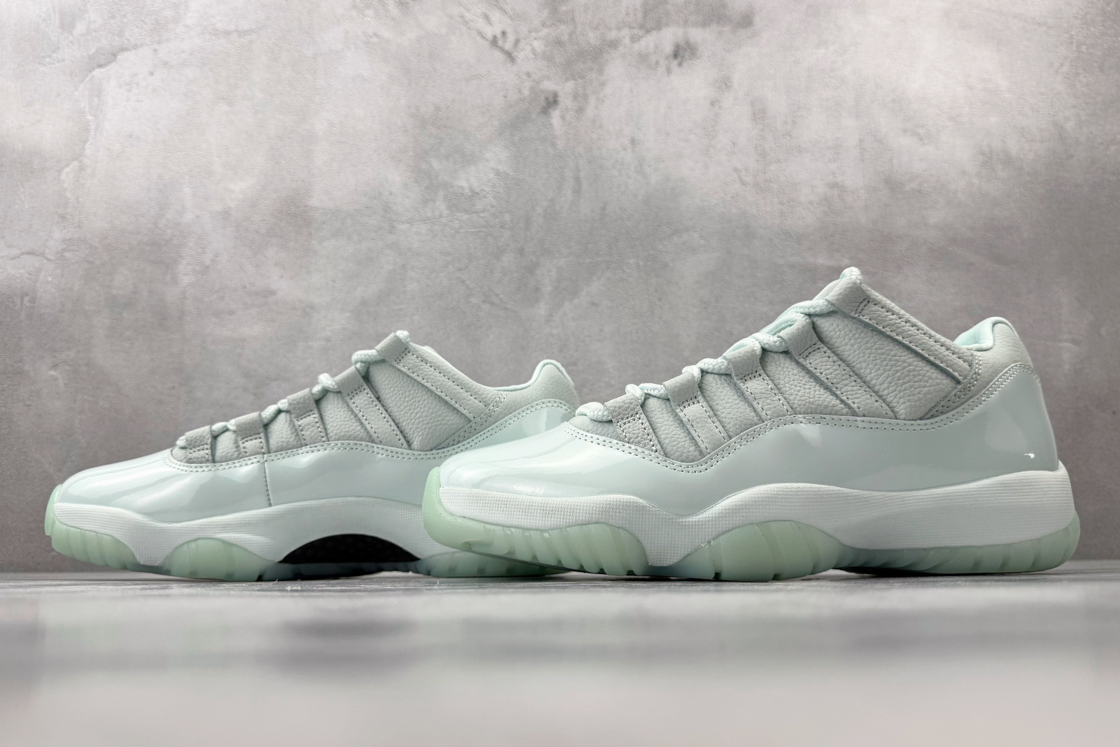 平台专供 Jordan Air Jordan 11 冰凤蓝 IW1882-300