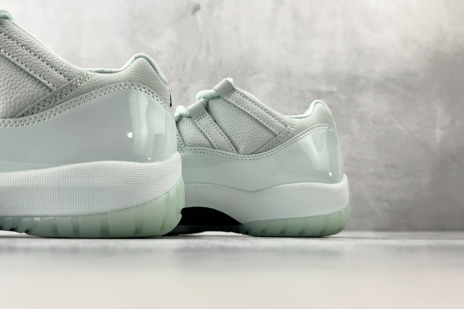 平台专供 Jordan Air Jordan 11 冰凤蓝 IW1882-300