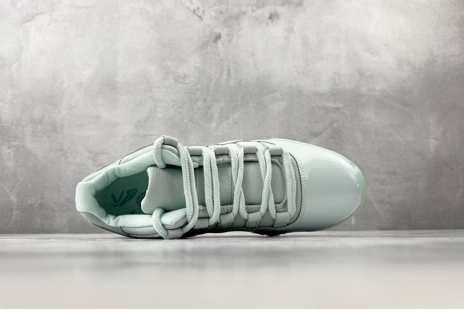 平台专供 Jordan Air Jordan 11 冰凤蓝 IW1882-300