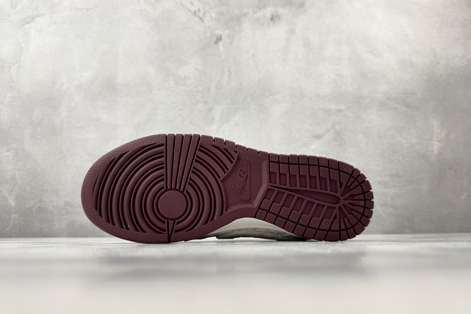 Nike Dunk Low ”Valentine’s Day” 情人节限定 米粉 IQ1145-610-Top High Quatity Cheap Sneakers Fashion Clothing Clothes Bags handbags Shoes of all Brand wholesale With The best Quality And Beautiful Price from China Factory Chinese suppliers wholesaler seller Nike Dunk Low ”Valentine’s Day” 情人节限定 米粉 IQ1145-610