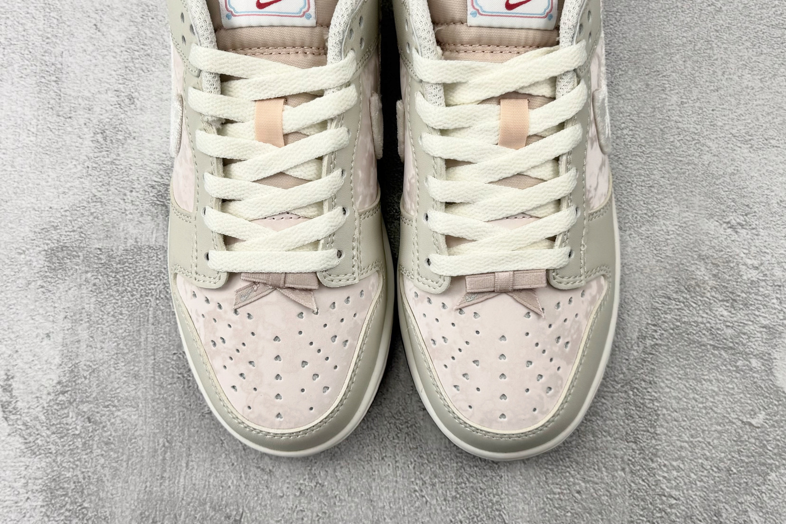 Nike Dunk Low ”Valentine’s Day” 情人节限定 米粉 IQ1145-610-Top High Quatity Cheap Sneakers Fashion Clothing Clothes Bags handbags Shoes of all Brand wholesale With The best Quality And Beautiful Price from China Factory Chinese suppliers wholesaler seller Nike Dunk Low ”Valentine’s Day” 情人节限定 米粉 IQ1145-610