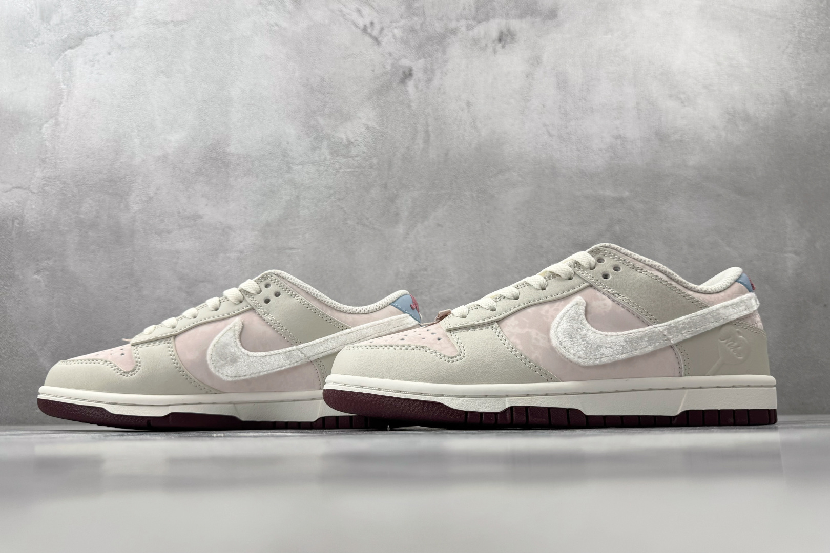 Nike Dunk Low ”Valentine’s Day” 情人节限定 米粉 IQ1145-610-Top High Quatity Cheap Sneakers Fashion Clothing Clothes Bags handbags Shoes of all Brand wholesale With The best Quality And Beautiful Price from China Factory Chinese suppliers wholesaler seller Nike Dunk Low ”Valentine’s Day” 情人节限定 米粉 IQ1145-610