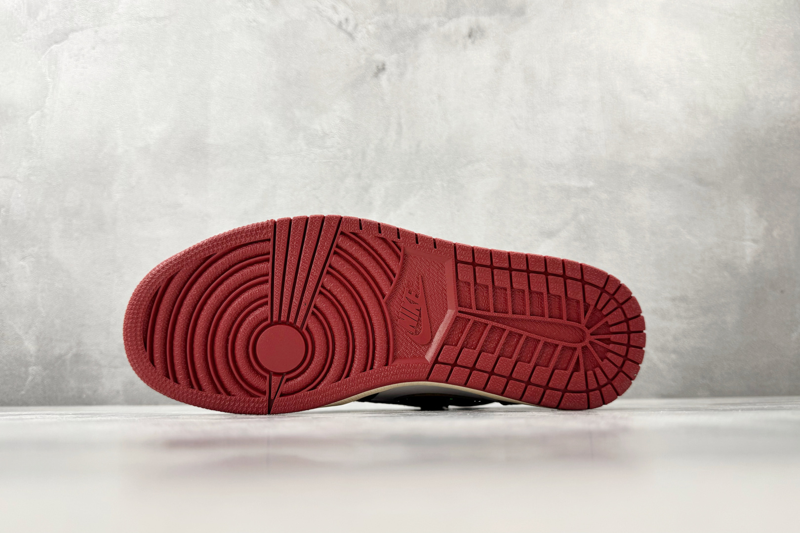 平台爆款 Union x Jordan Air Jordan 1 Retro High Nrg 联名款 黑白红 BV1300-106-Top High Quatity Cheap Sneakers Fashion Clothing Clothes Bags handbags Shoes of all Brand wholesale With The best Quality And Beautiful Price from China Factory Chinese suppliers wholesaler seller 平台爆款 Union x Jordan Air Jordan 1 Retro High Nrg 联名款 黑白红 BV1300-106