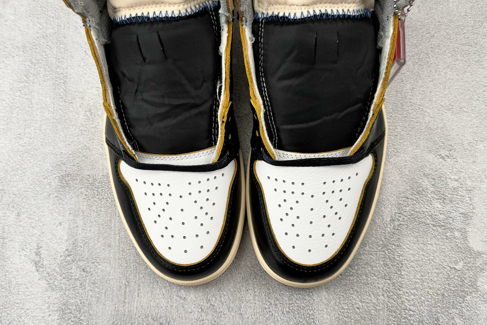 平台爆款 Union x Jordan Air Jordan 1 Retro High Nrg 联名款 黑白红 BV1300-106-Top High Quatity Cheap Sneakers Fashion Clothing Clothes Bags handbags Shoes of all Brand wholesale With The best Quality And Beautiful Price from China Factory Chinese suppliers wholesaler seller 平台爆款 Union x Jordan Air Jordan 1 Retro High Nrg 联名款 黑白红 BV1300-106