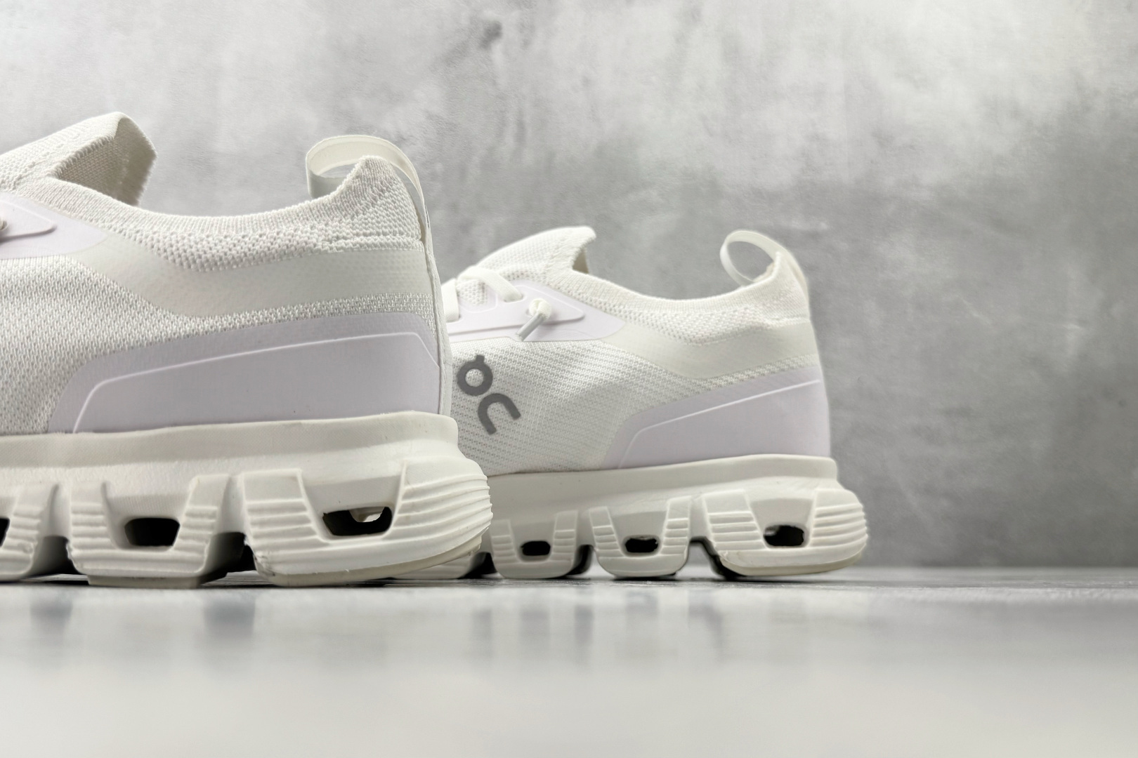 On Cloud 6 Versa 白色 3MF10041200-Top High Quatity Cheap Sneakers Fashion Clothing Clothes Bags handbags Shoes of all Brand wholesale With The best Quality And Beautiful Price from China Factory Chinese suppliers wholesaler seller On Cloud 6 Versa 白色 3MF10041200