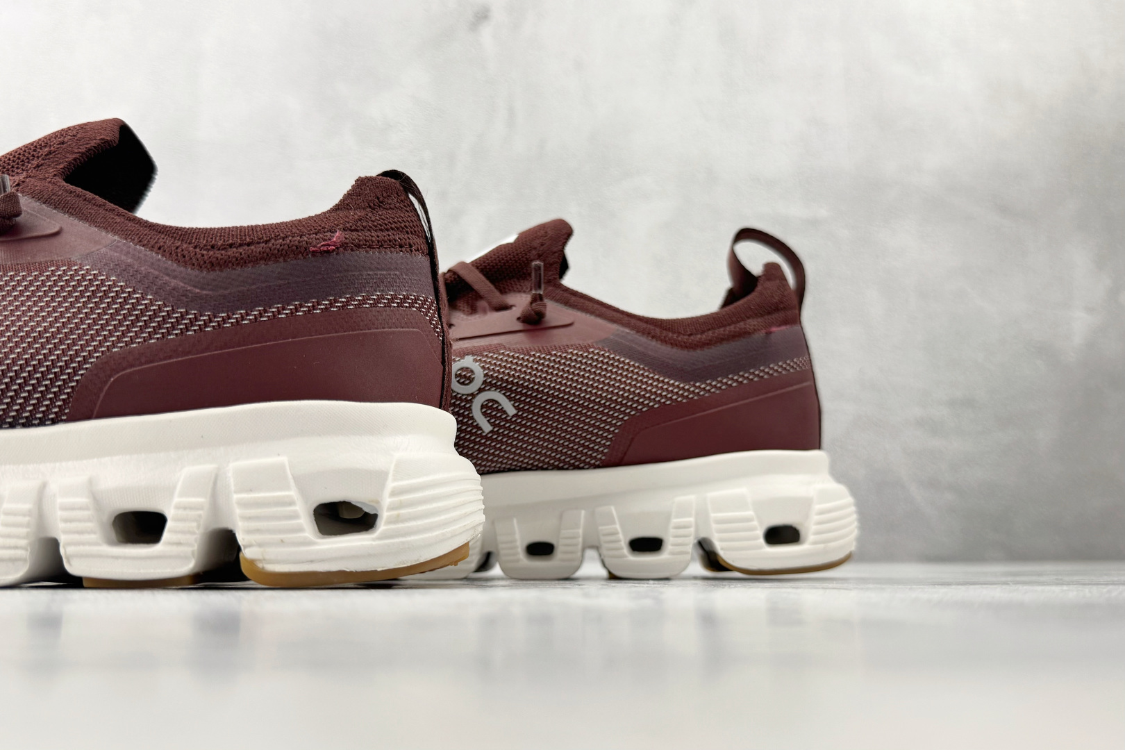 On Cloud 6 Versa 酒红 3WF10034125-Top High Quatity Cheap Sneakers Fashion Clothing Clothes Bags handbags Shoes of all Brand wholesale With The best Quality And Beautiful Price from China Factory Chinese suppliers wholesaler seller On Cloud 6 Versa 酒红 3WF10034125