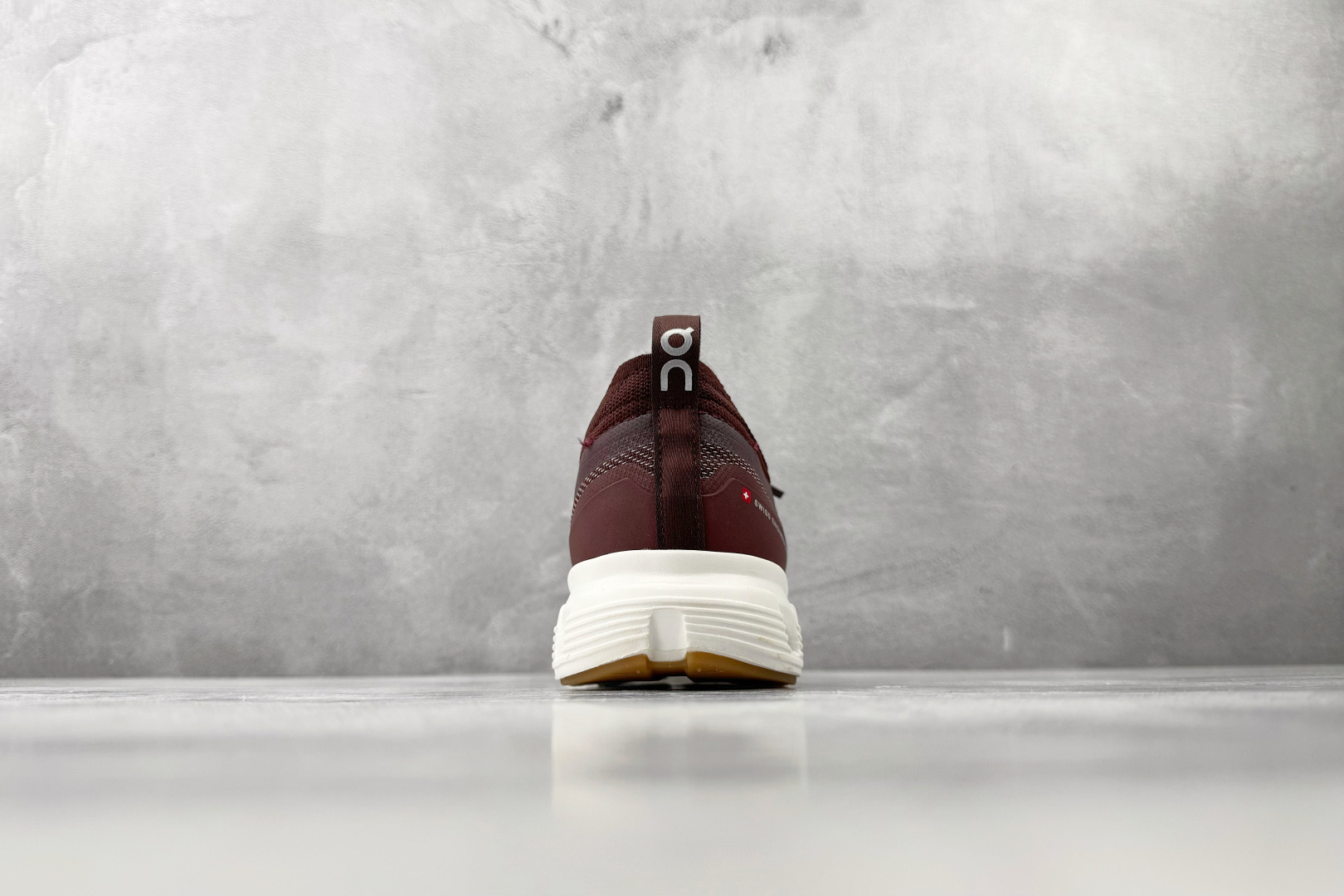 On Cloud 6 Versa 酒红 3WF10034125-Top High Quatity Cheap Sneakers Fashion Clothing Clothes Bags handbags Shoes of all Brand wholesale With The best Quality And Beautiful Price from China Factory Chinese suppliers wholesaler seller On Cloud 6 Versa 酒红 3WF10034125