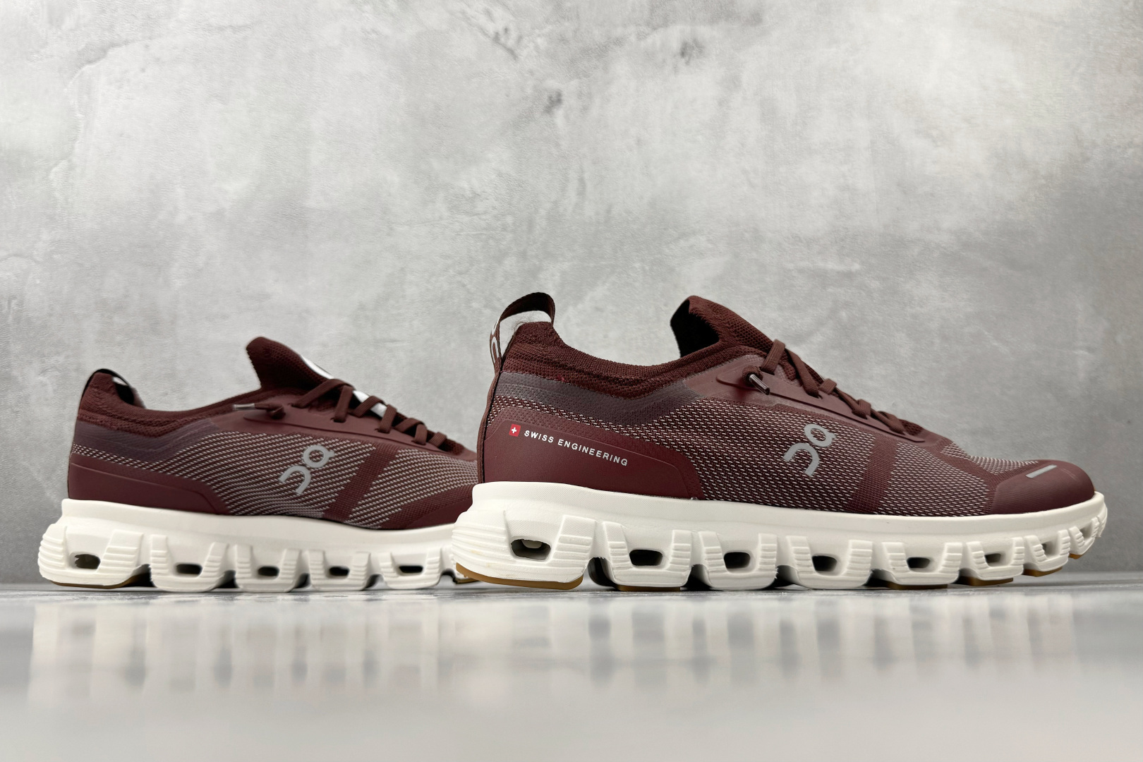 On Cloud 6 Versa 酒红 3WF10034125-Top High Quatity Cheap Sneakers Fashion Clothing Clothes Bags handbags Shoes of all Brand wholesale With The best Quality And Beautiful Price from China Factory Chinese suppliers wholesaler seller On Cloud 6 Versa 酒红 3WF10034125