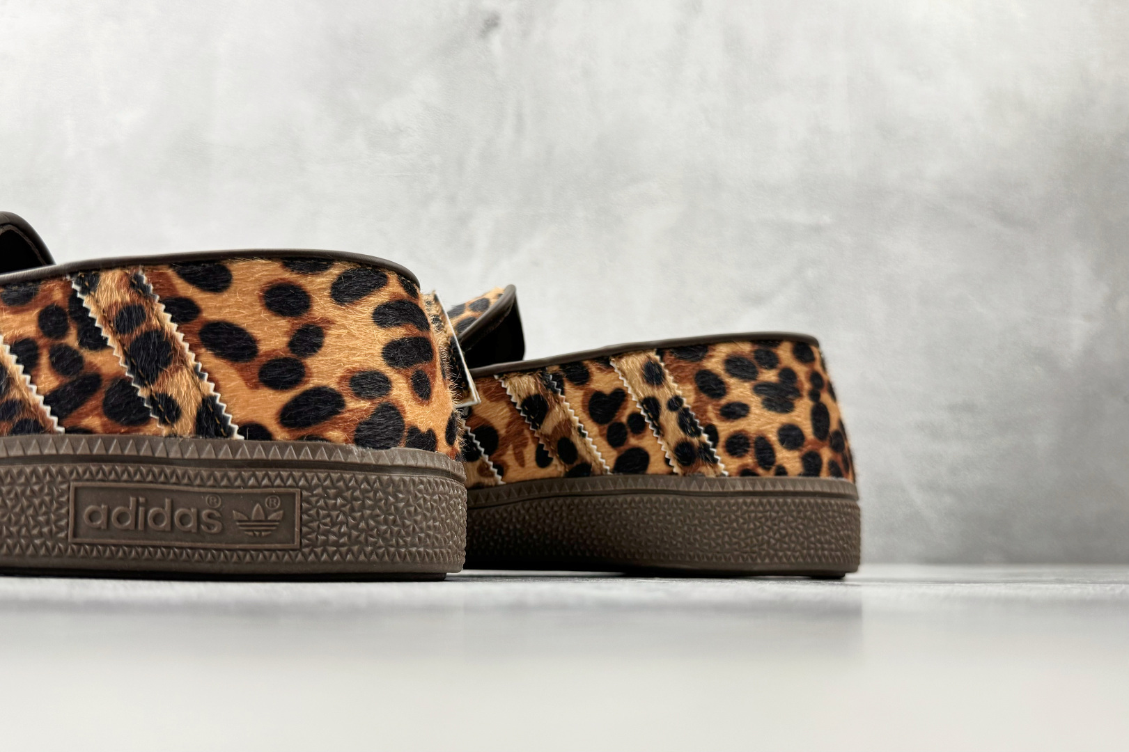 出口订单 adidas originals HANDBALL SPEZIAL Loafer 豹纹 KJ2526